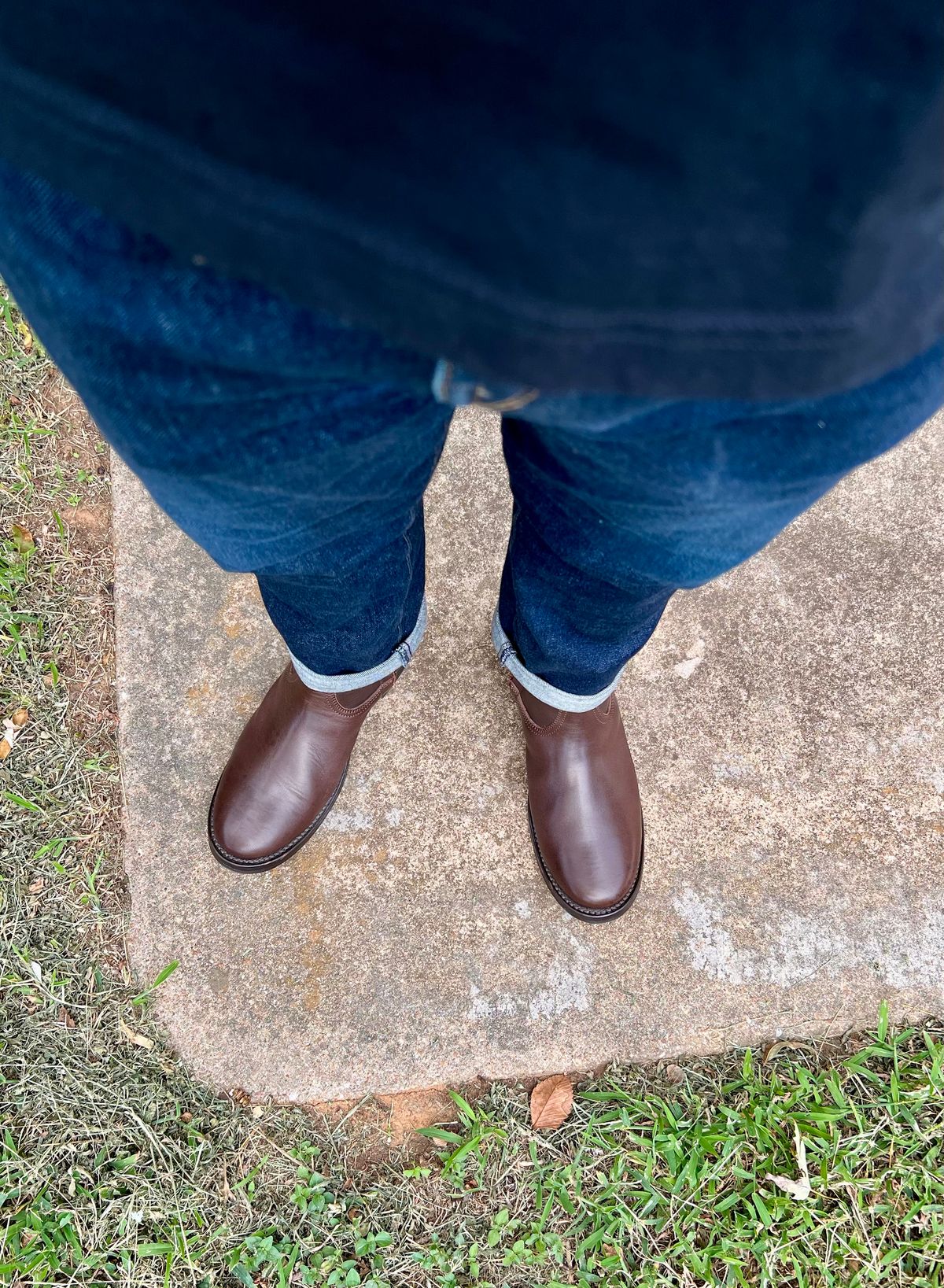 Photo by itsyaboisqueak on September 14, 2025 of the Addict Boots AB-05 Zip Western Boots in Brown Horsehide.