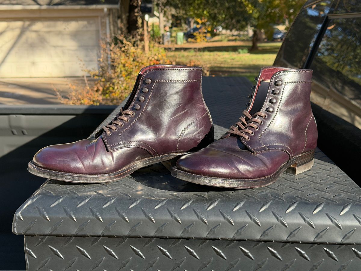Photo by itsyaboisqueak on December 12, 2025 of the Alden 4600H Plain Toe Boot in Horween Color 8 Shell Cordovan.
