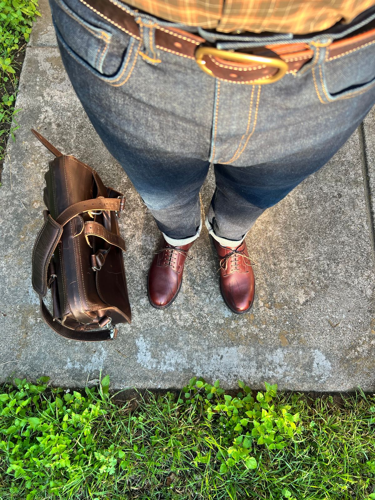 Photo by itsyaboisqueak on May 8, 2025 of the Viberg Rockland Blucher in J&FJ Baker Brown Russian Calf.
