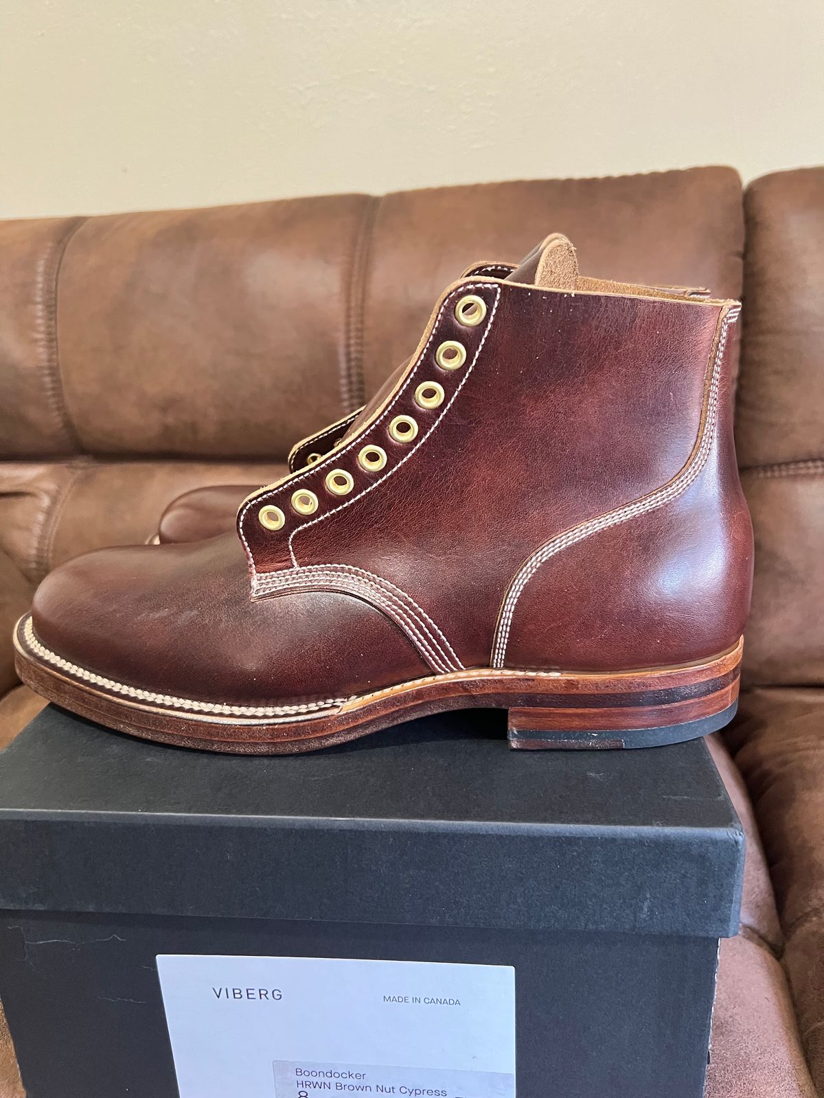 Photo by itsyaboisqueak on February 1, 2024 of the Viberg Service Boot in Horween Brown Cypress.