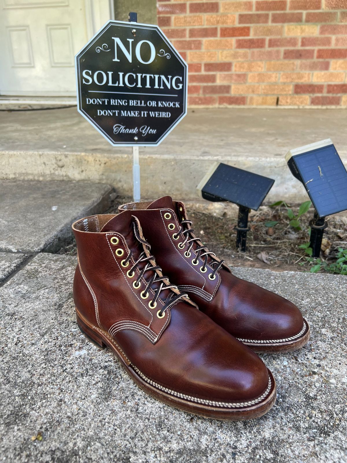 Photo by itsyaboisqueak on September 19, 2024 of the Viberg Service Boot in Horween Brown Cypress.