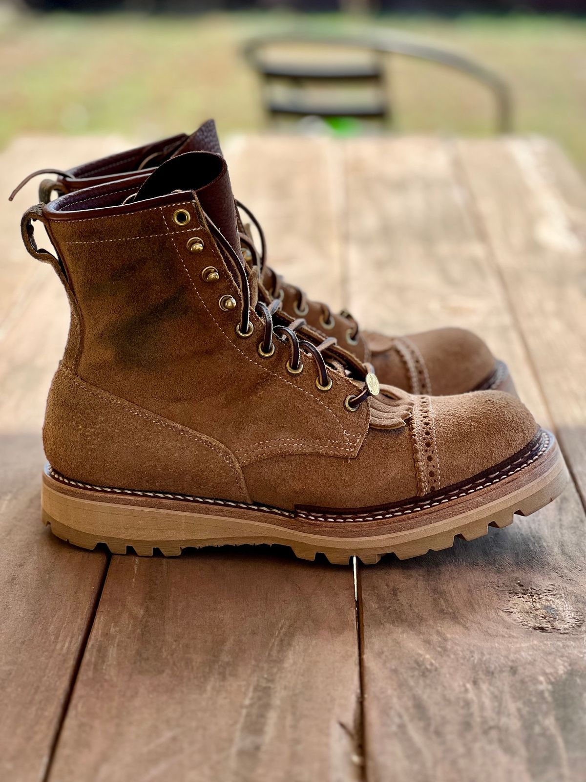 Photo by itsyaboisqueak on February 3, 2024 of the Rolling Dub Trio Forrester II in Nakamura Sennosuke Shoten Dark Beige Suede.