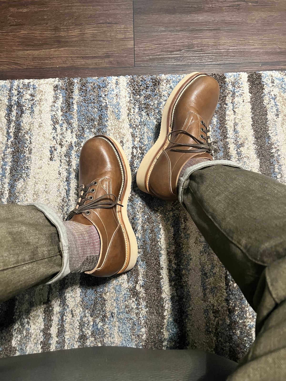 Photo by itsyaboisqueak on July 24, 2025 of the Viberg 145 Oxford in Maryam Toscanello Lucida Horsebutt.