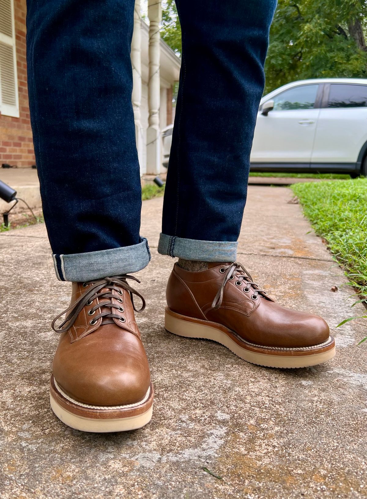 Photo by itsyaboisqueak on September 7, 2025 of the Viberg 145 Oxford in Maryam Toscanello Lucida Horsebutt.