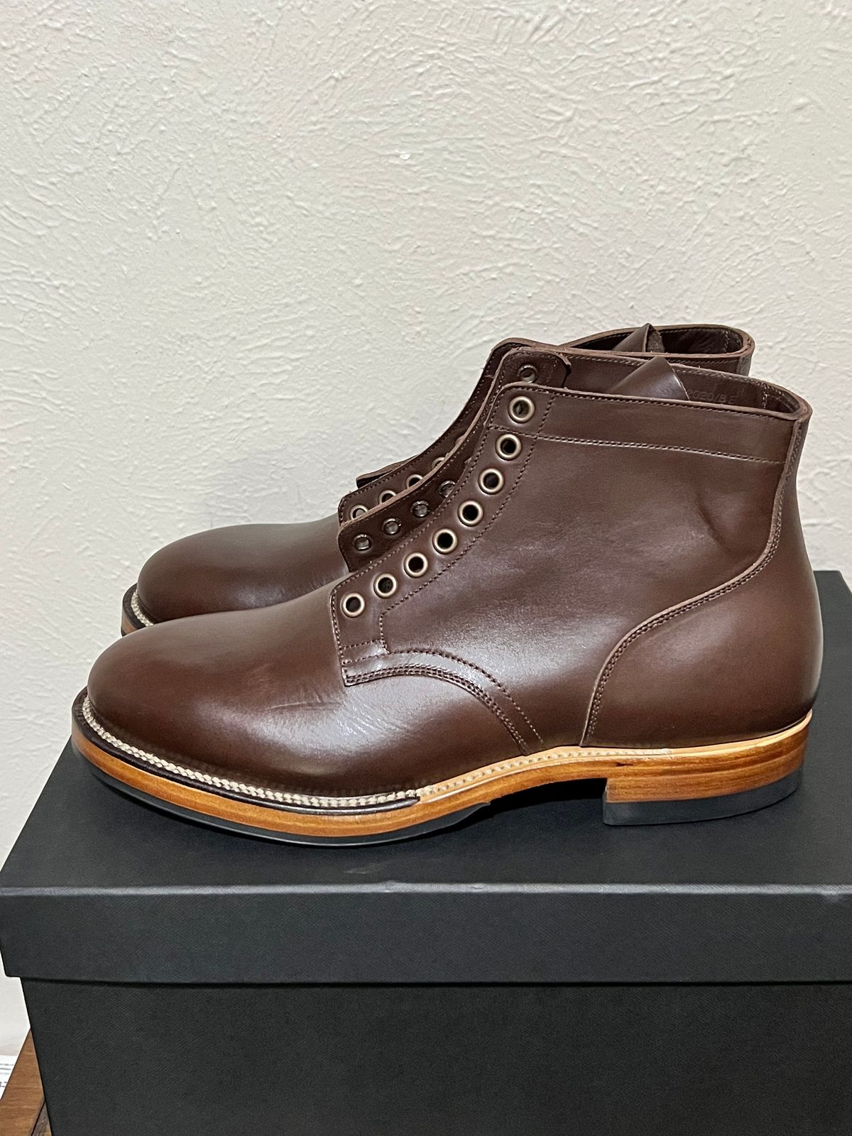 Photo by itsyaboisqueak on May 13, 2025 of the Viberg Service Boot in Badalassi Carlo Casiacino Minerva.