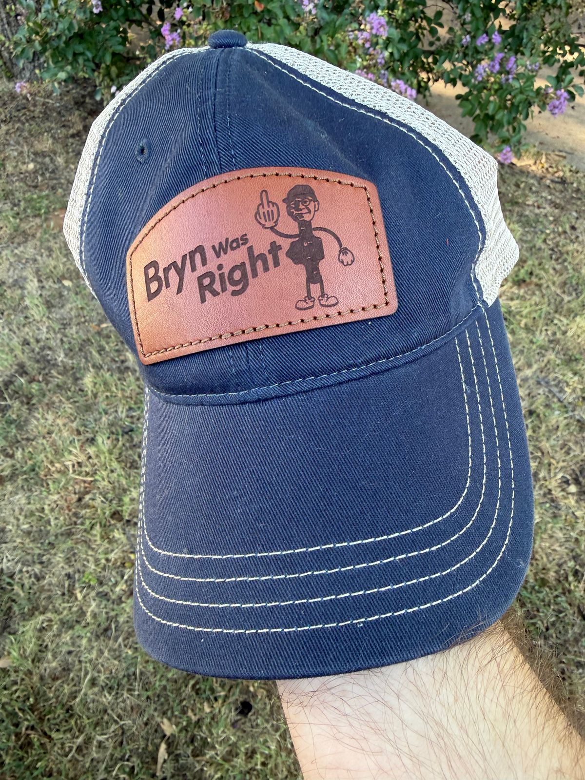 Photo by itsyaboisqueak on September 27, 2025 of the Viberg Bryn Was Right Hat in Basic Brown Junk Leather & Cheap Fabric.