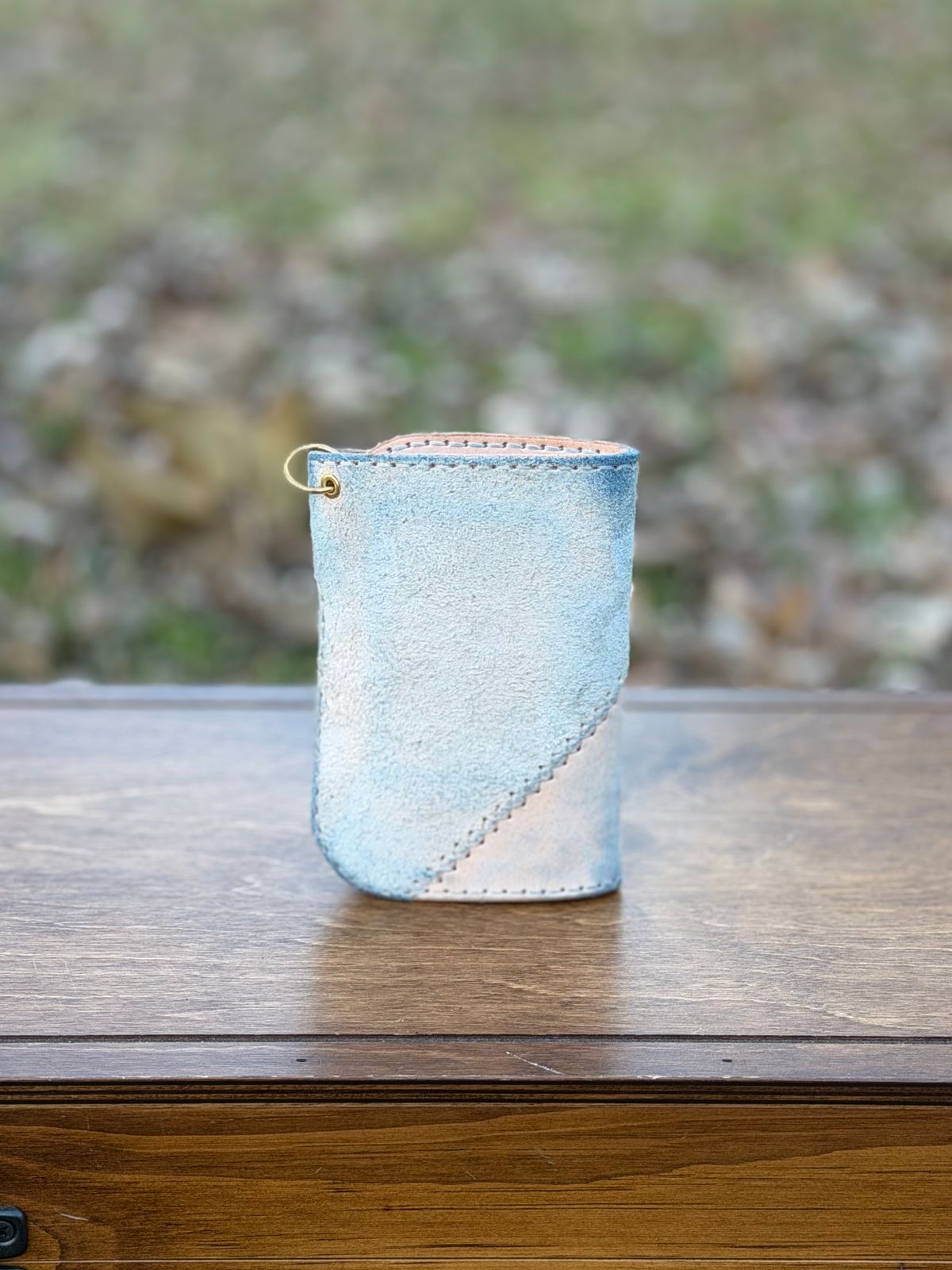 Photo by itsyaboisqueak on January 2, 2026 of the Harker Leatherworks FrankenWallet in Natural Veg Tan Smooth/Roughout.