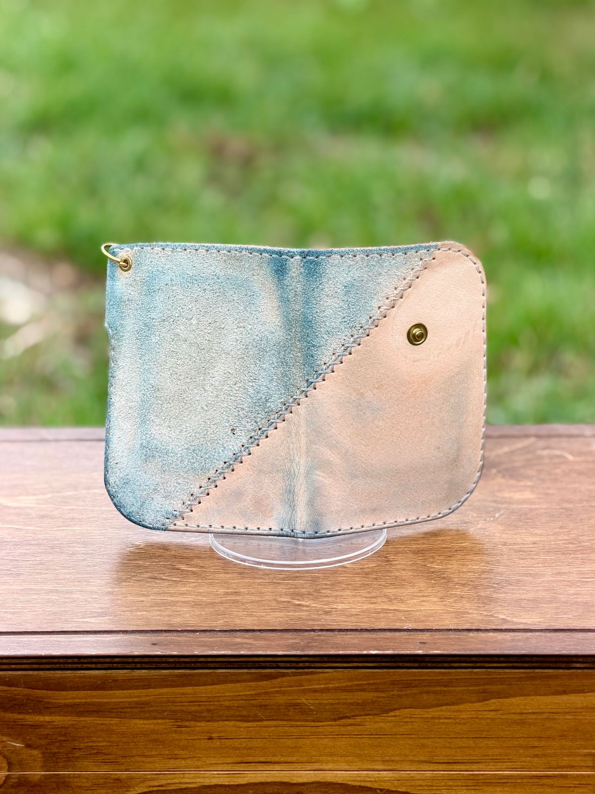 Photo by itsyaboisqueak on April 1, 2026 of the Harker Leatherworks FrankenWallet in Natural Veg Tan Smooth/Roughout.