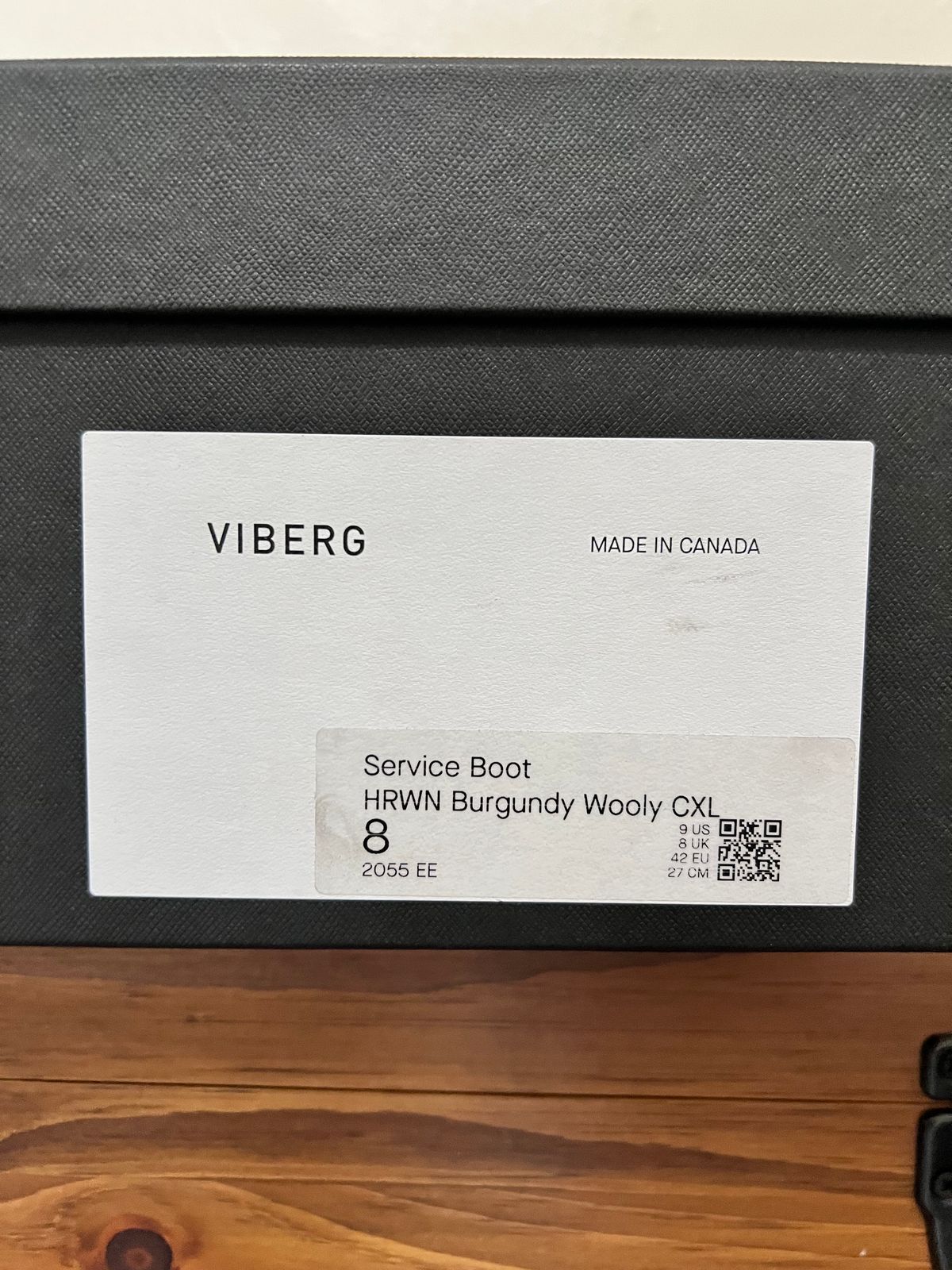 Photo by itsyaboisqueak on March 7, 2025 of the Viberg MTO in Horween Burgundy Wooly.