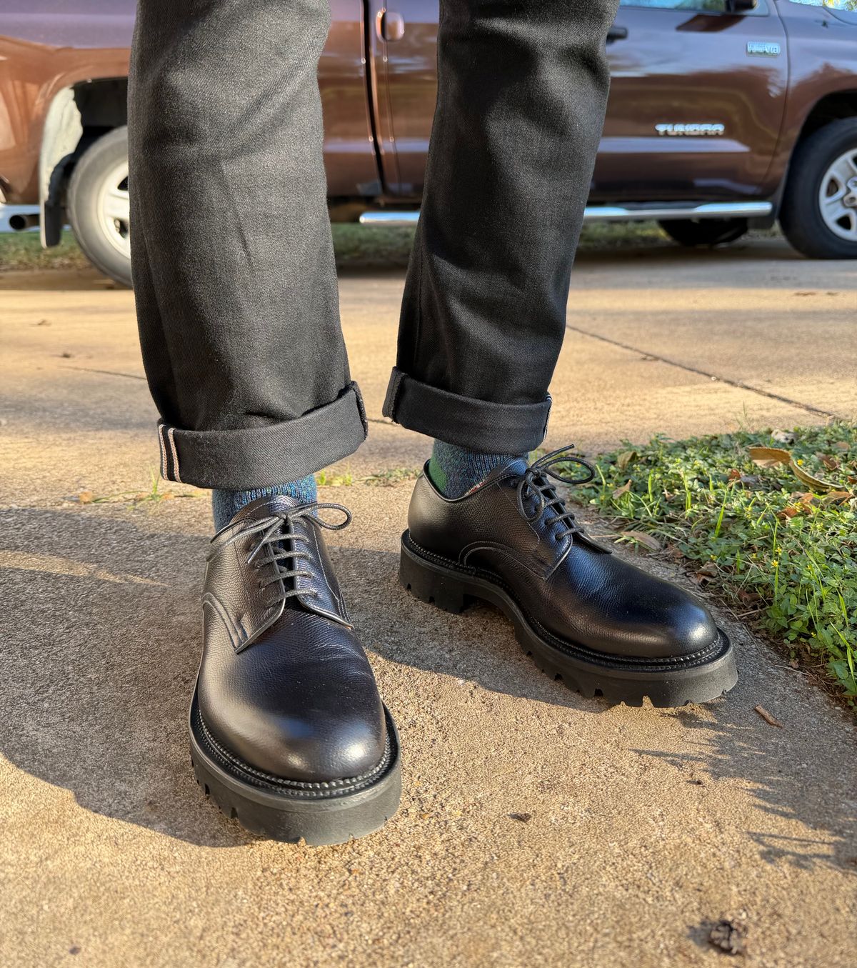 Photo by itsyaboisqueak on November 4, 2025 of the Viberg Bastion Oxford in D'Annonay Black Alpine Grain Calf.