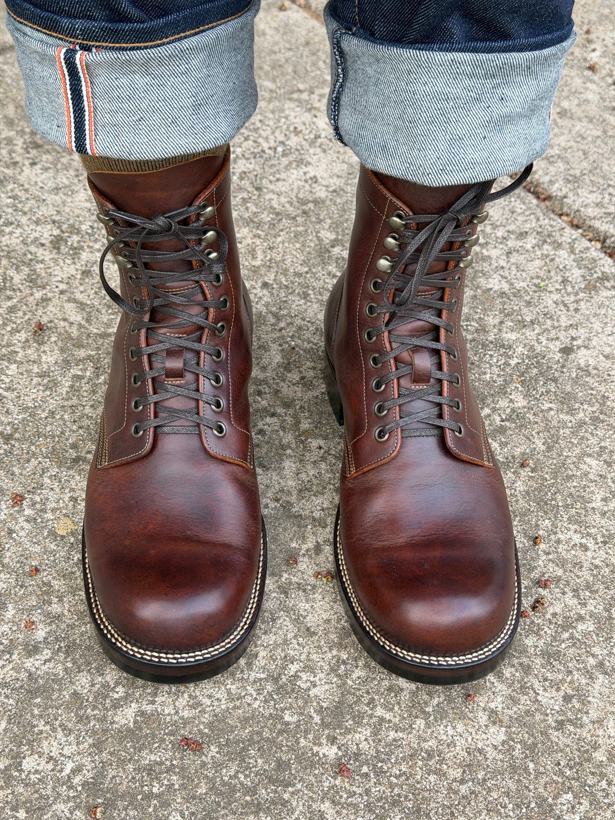 Photo by itsyaboisqueak on March 10, 2026 of the Skuce 7” Boot in Badalassi Carlo Walnut Nemesis.