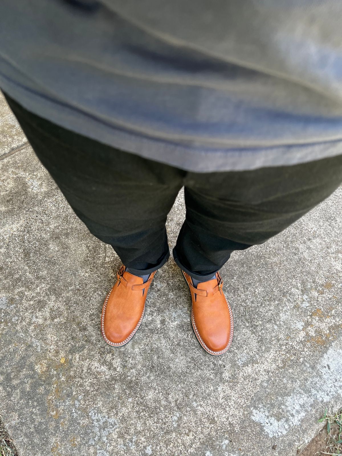 Photo by itsyaboisqueak on August 8, 2025 of the Moto Belt Slip On in Italian Cow Leather.