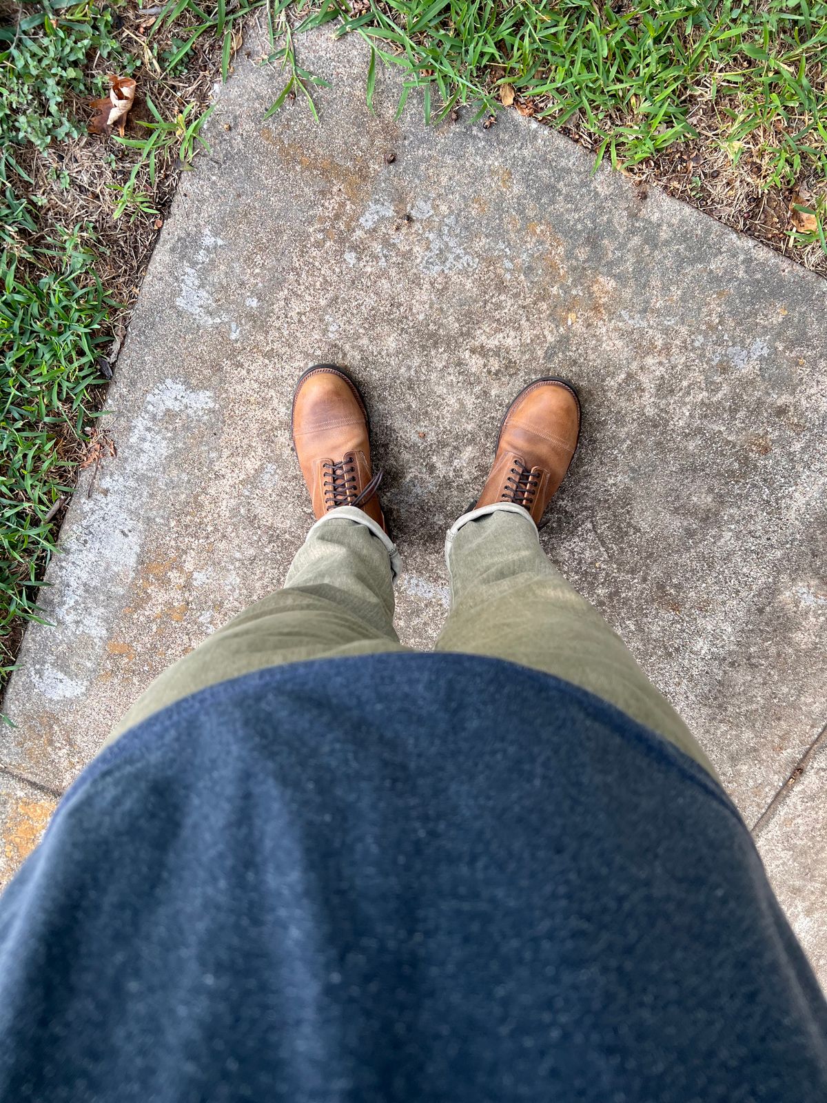 Photo by itsyaboisqueak on August 24, 2025 of the Viberg N-1 in Horween Natural Cypress.