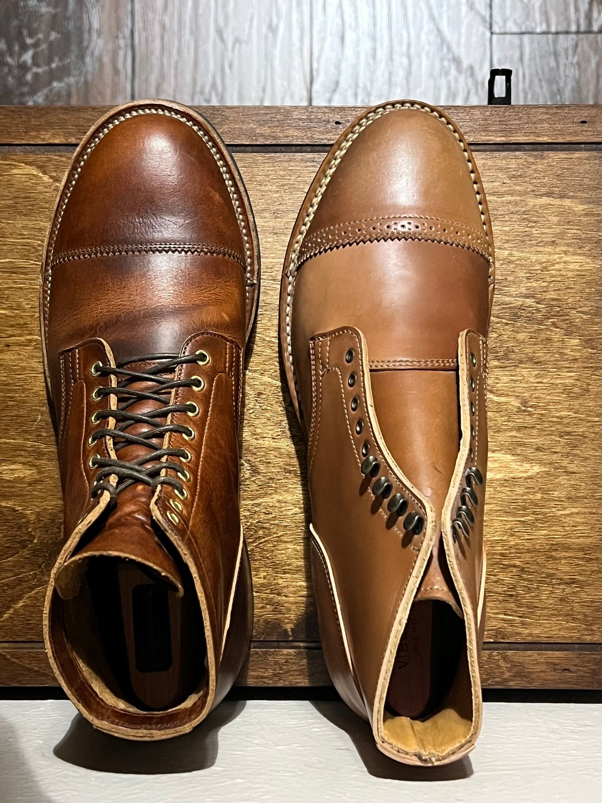 Photo by itsyaboisqueak on December 1, 2024 of the Viberg Service Boot in Horween Natural Shell Cordovan.