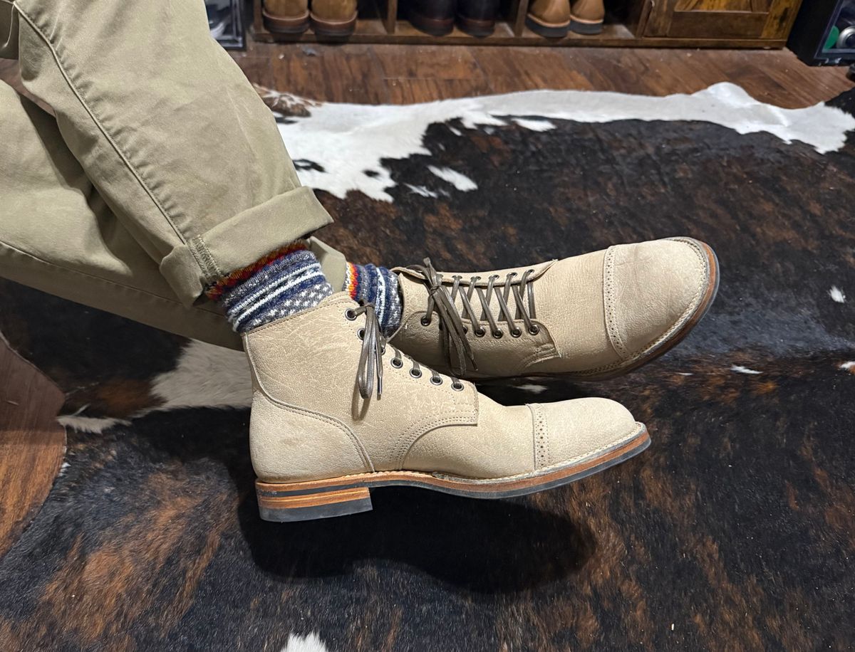 Photo by itsyaboisqueak on November 11, 2025 of the Viberg Service Boot BCT in C.F. Stead Nomad Bokhara Nubuck.