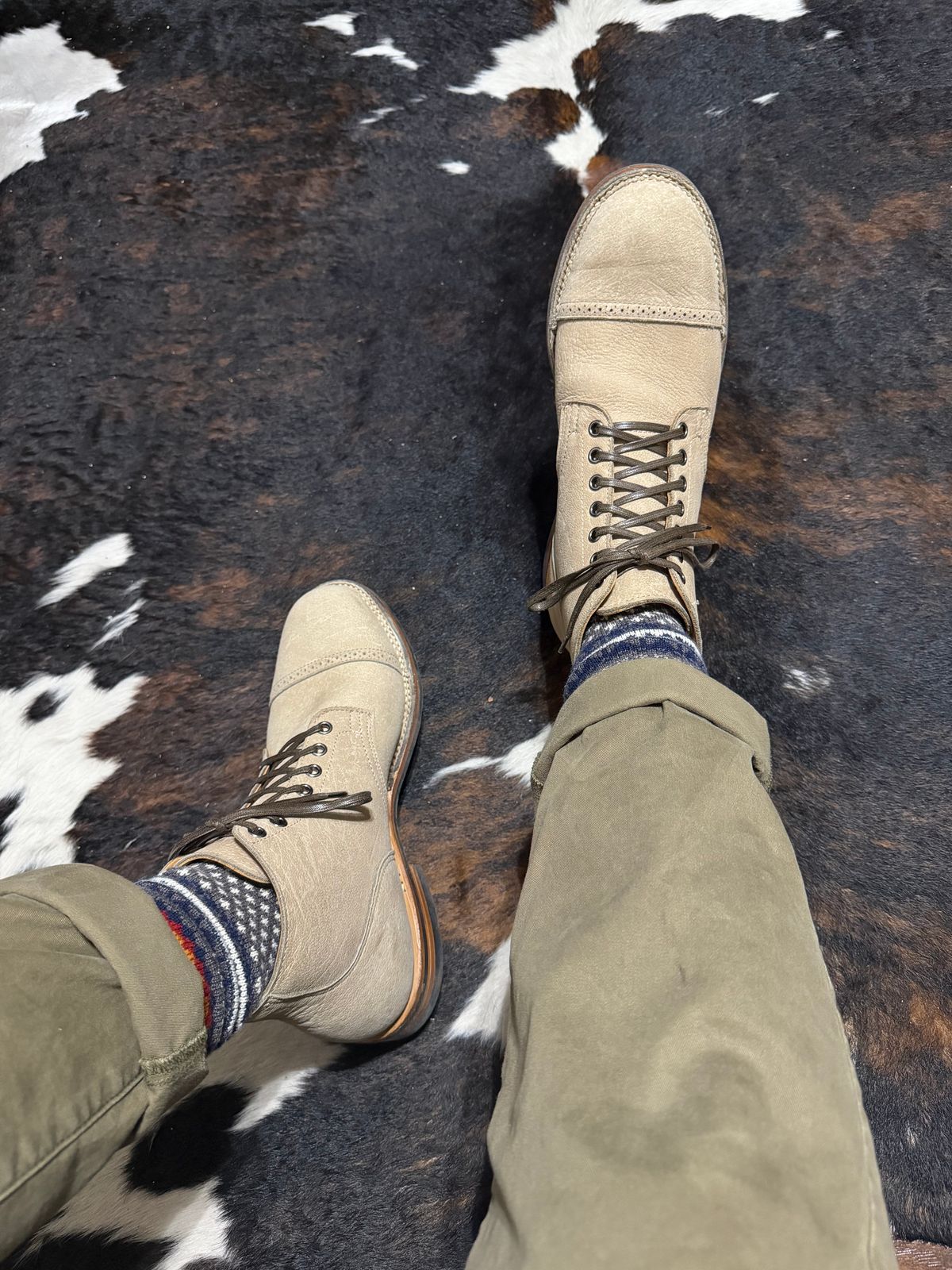 Photo by itsyaboisqueak on November 11, 2025 of the Viberg Service Boot BCT in C.F. Stead Nomad Bokhara Nubuck.