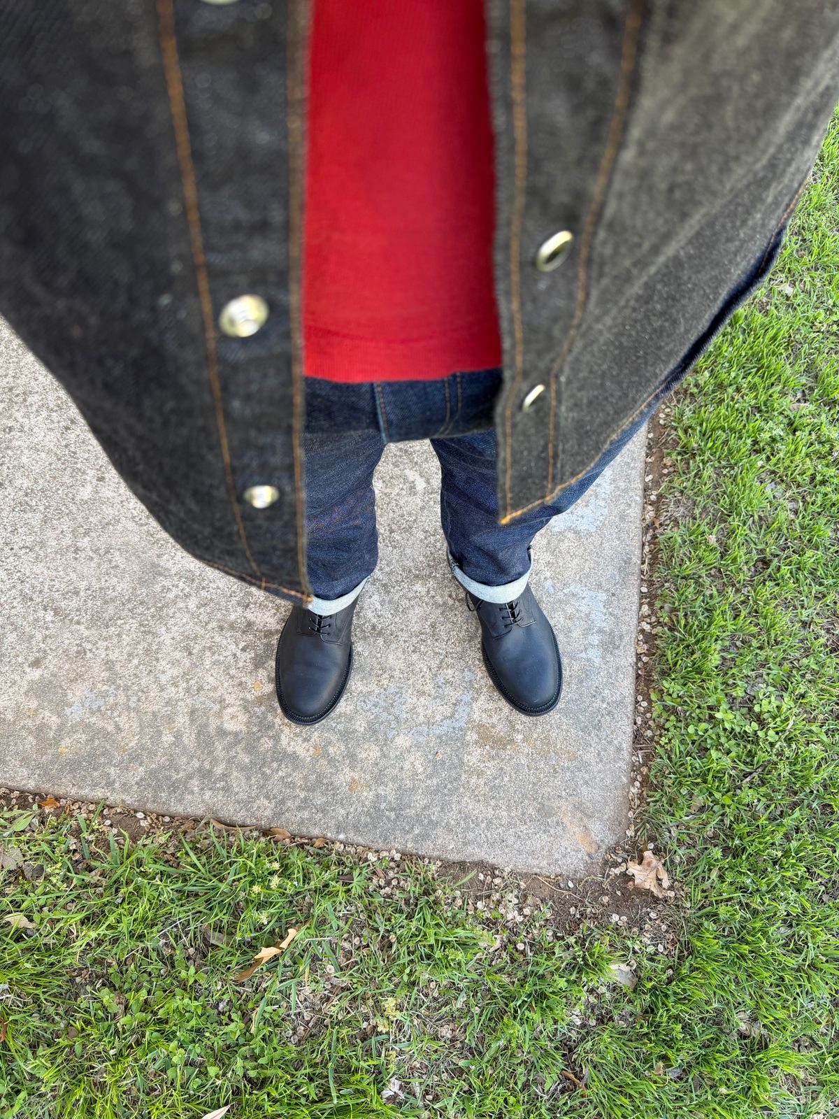 Photo by itsyaboisqueak on March 17, 2026 of the Viberg Navvy in C.F. Stead Black Waxy Commander Suede.