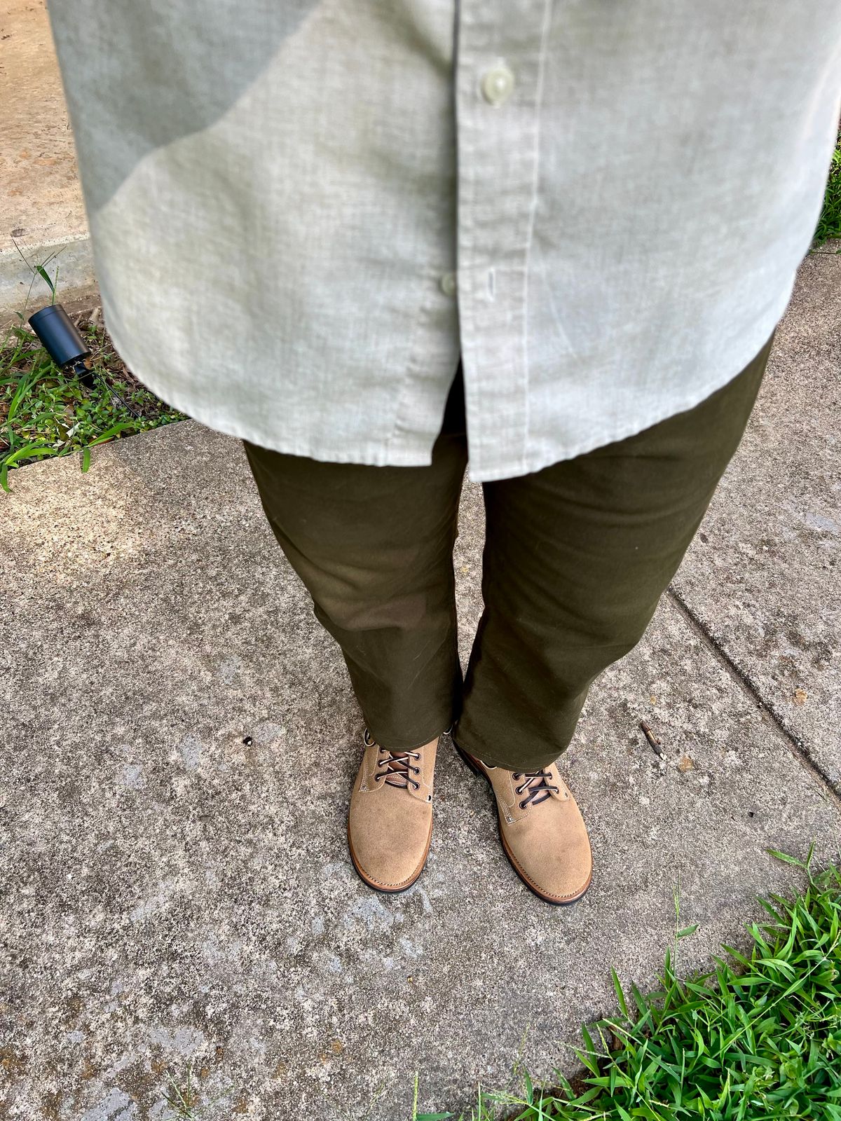 Photo by itsyaboisqueak on July 11, 2025 of the Viberg DeeCee Style Boondocker in Horween Marine Field Roughout.