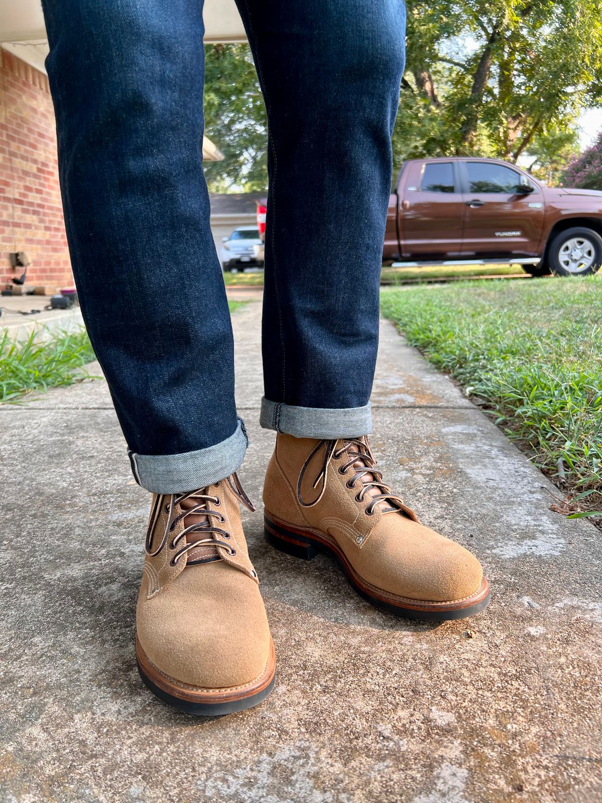 Photo by itsyaboisqueak on August 27, 2025 of the Viberg DeeCee Style Boondocker in Horween Marine Field Roughout.