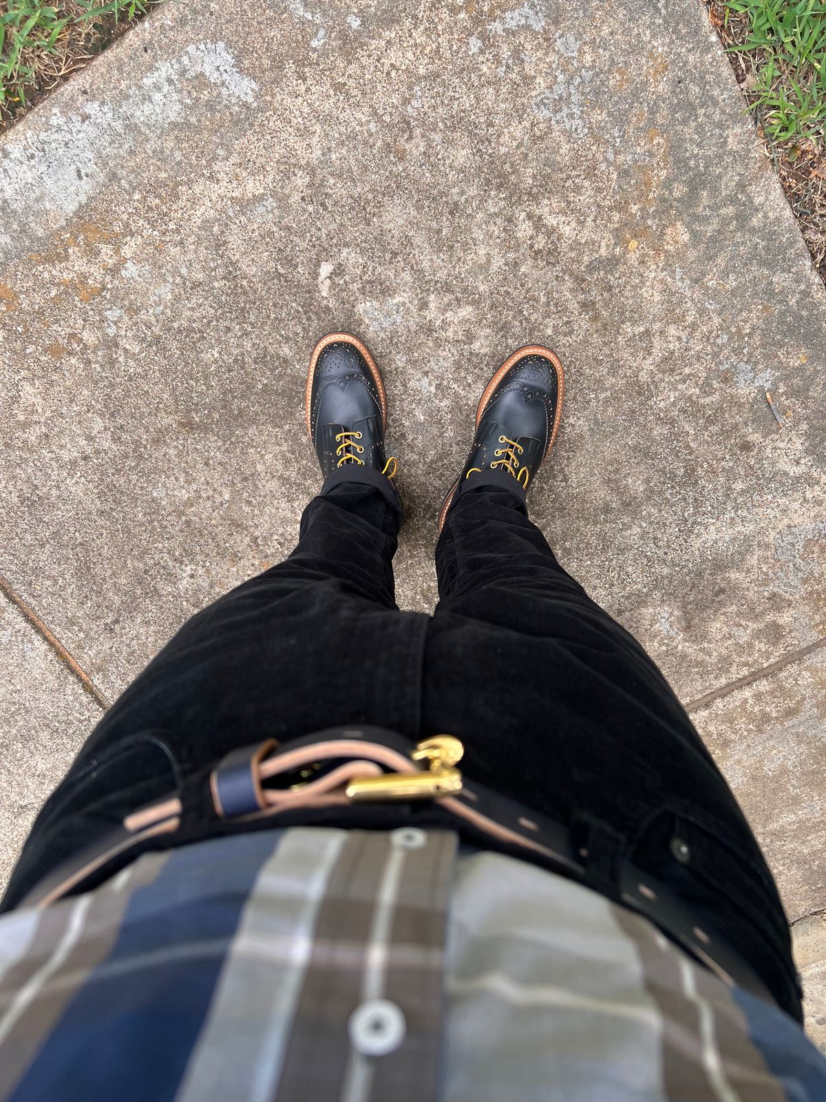 Photo by itsyaboisqueak on August 29, 2025 of the Tricker's Stow Country Boot in Horween Black Chromexcel.