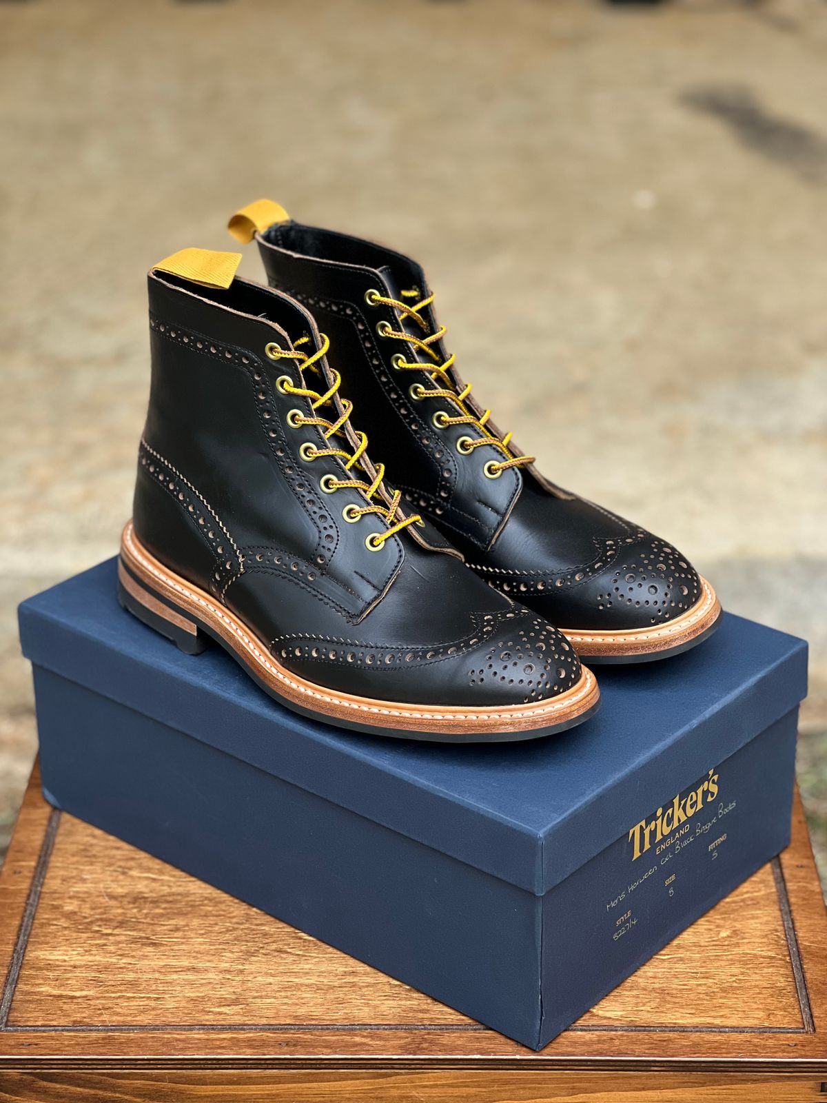 Photo by itsyaboisqueak on August 29, 2025 of the Tricker's Stow Country Boot in Horween Black Chromexcel.