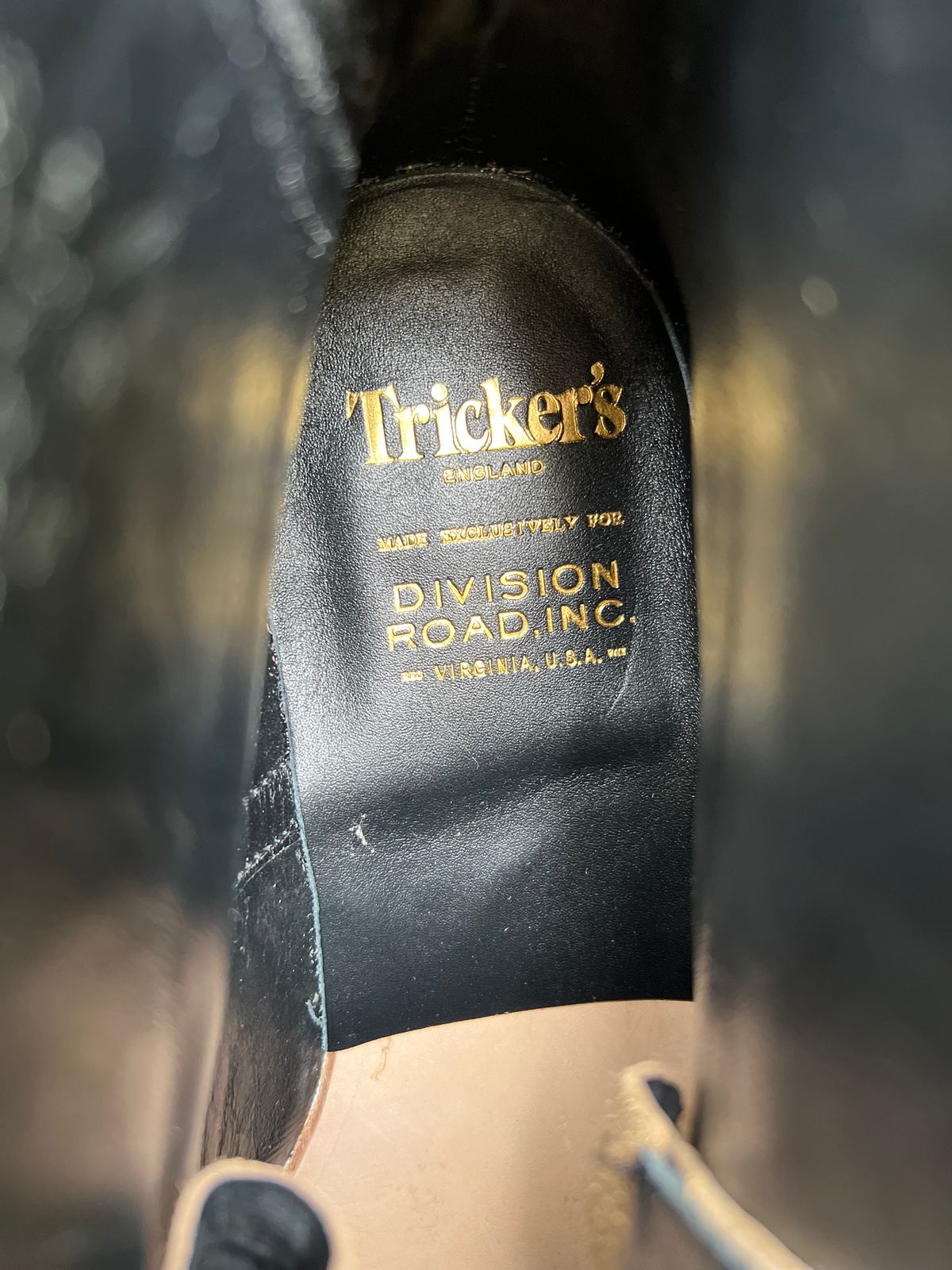 Photo by itsyaboisqueak on August 29, 2025 of the Tricker's Stow Country Boot in Horween Black Chromexcel.