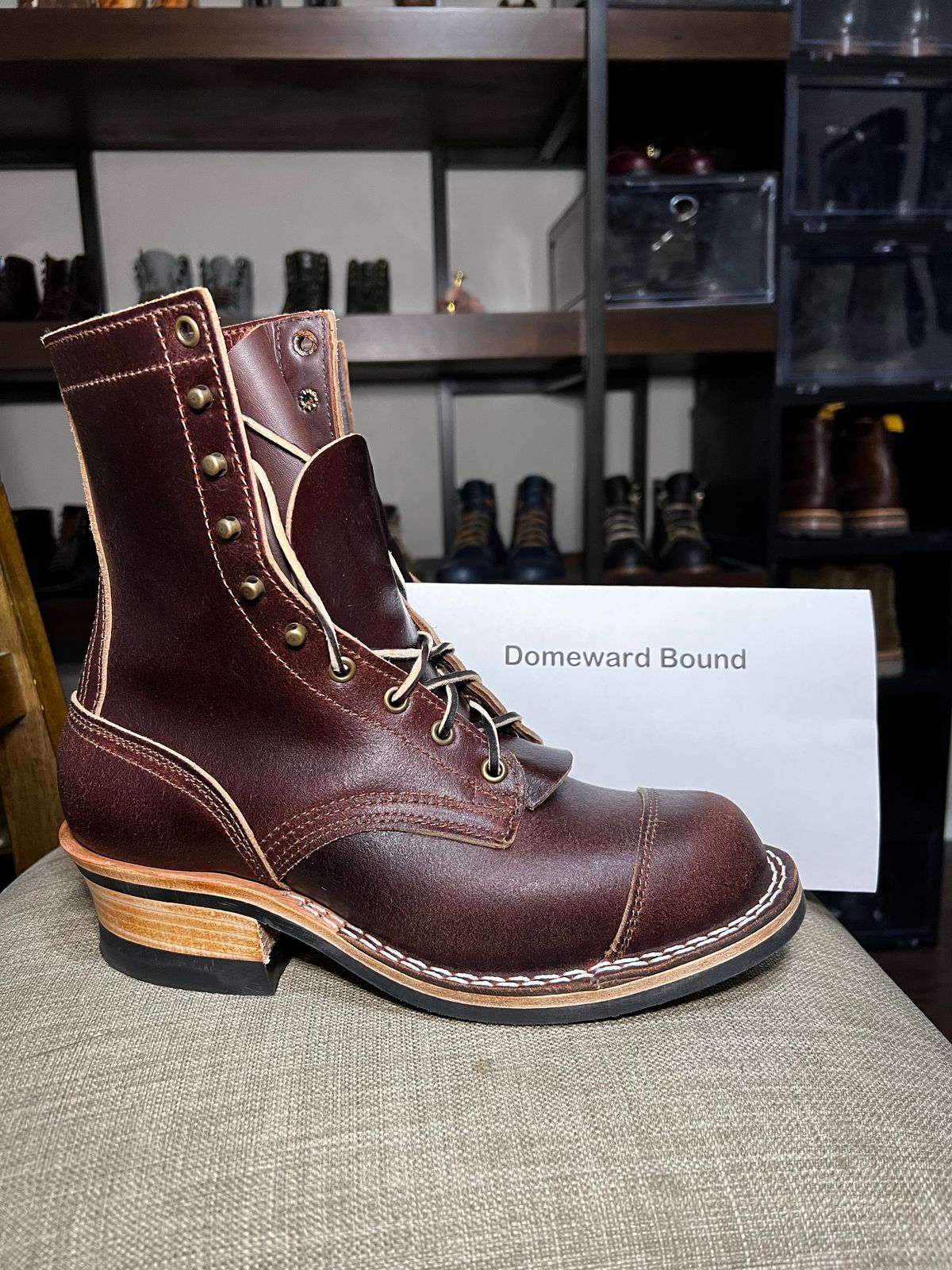 Photo by itsyaboisqueak on October 1, 2023 of the Nicks MTO in Horween Tan Waxed Flesh.