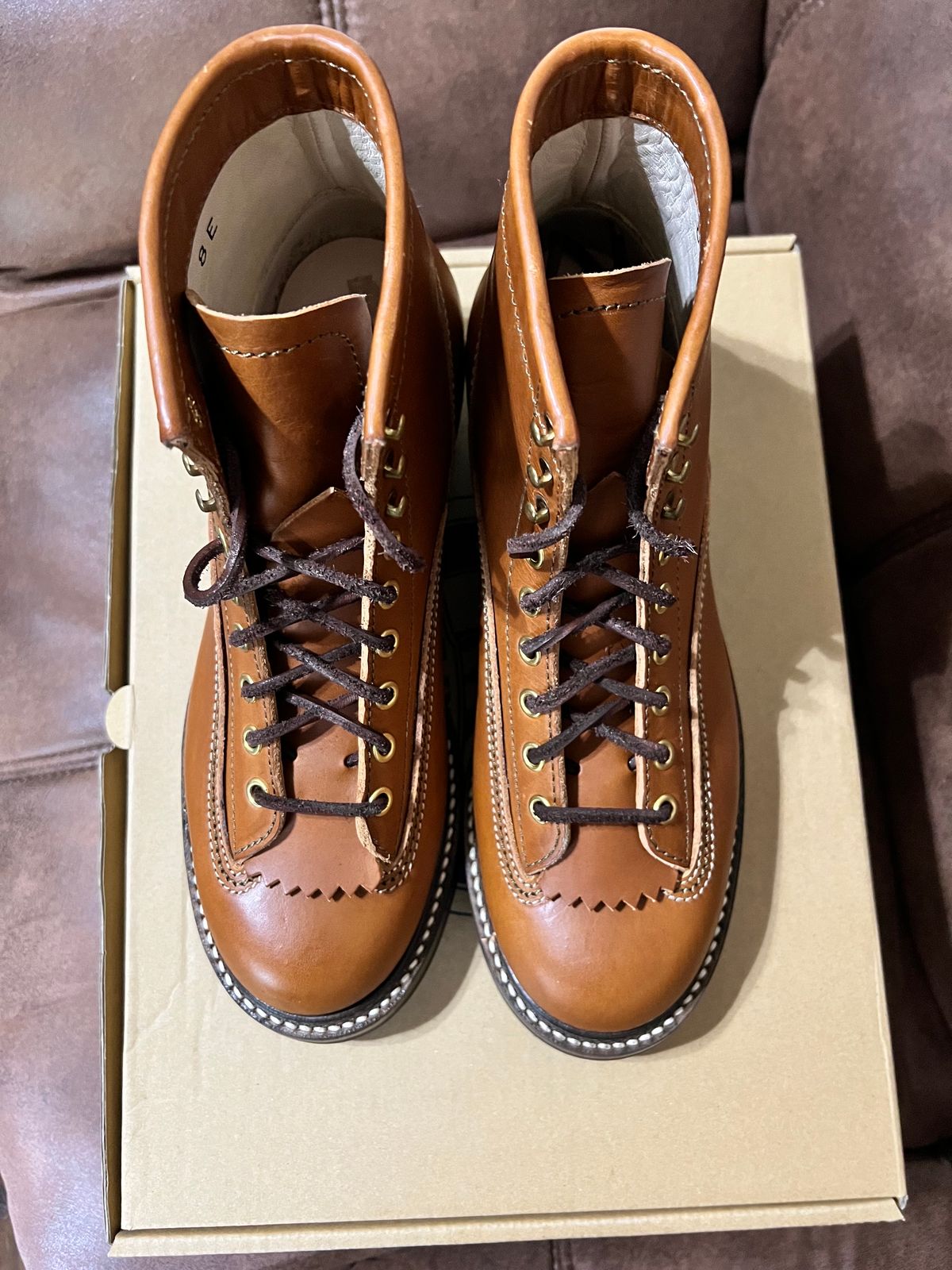 Photo by itsyaboisqueak on October 5, 2023 of the John Lofgren Donkey Puncher Boots in Badalassi Carlo Cognac Minerva.