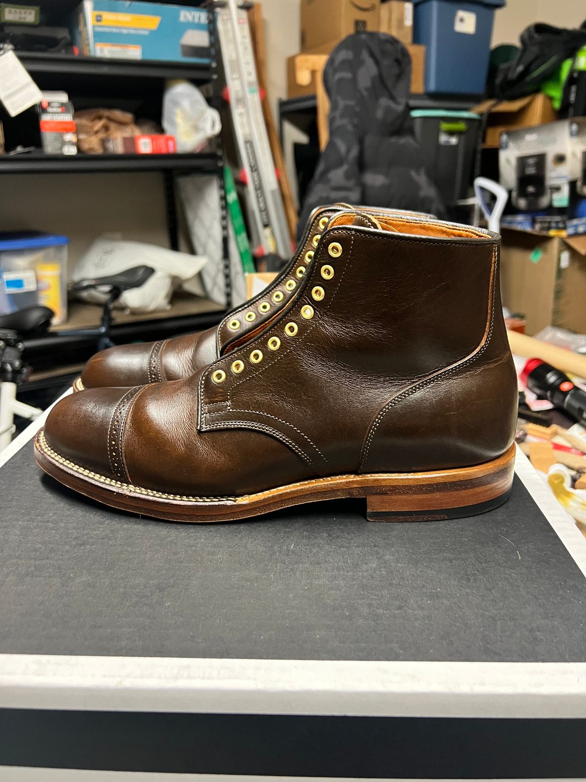 Photo by itsyaboisqueak on April 1, 2025 of the Viberg Service Boot BCT in Gallun Caper Viking Calf.