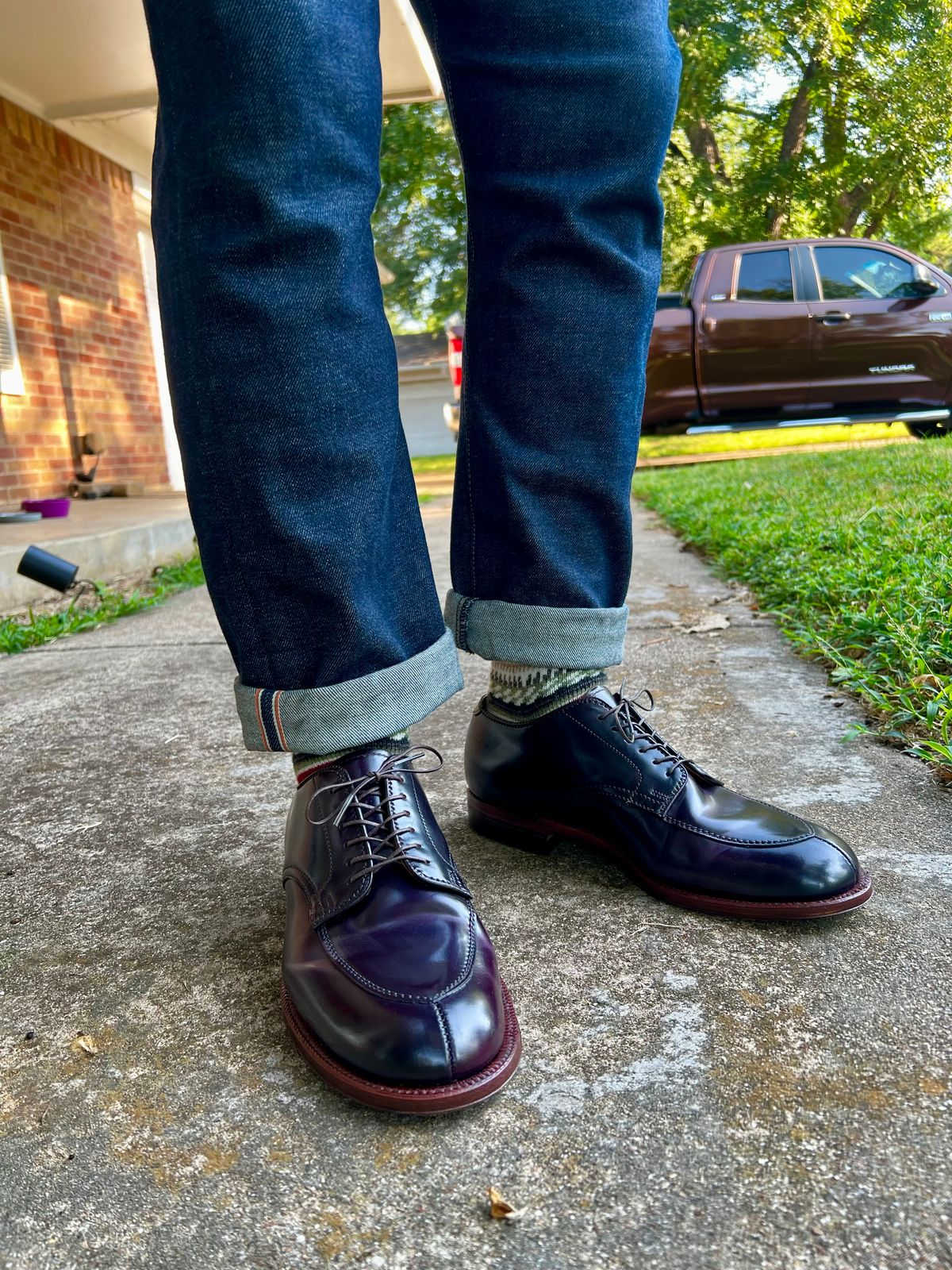 Photo by itsyaboisqueak on August 7, 2025 of the Alden V-Tip Blucher in Horween Color 8 Shell Cordovan.