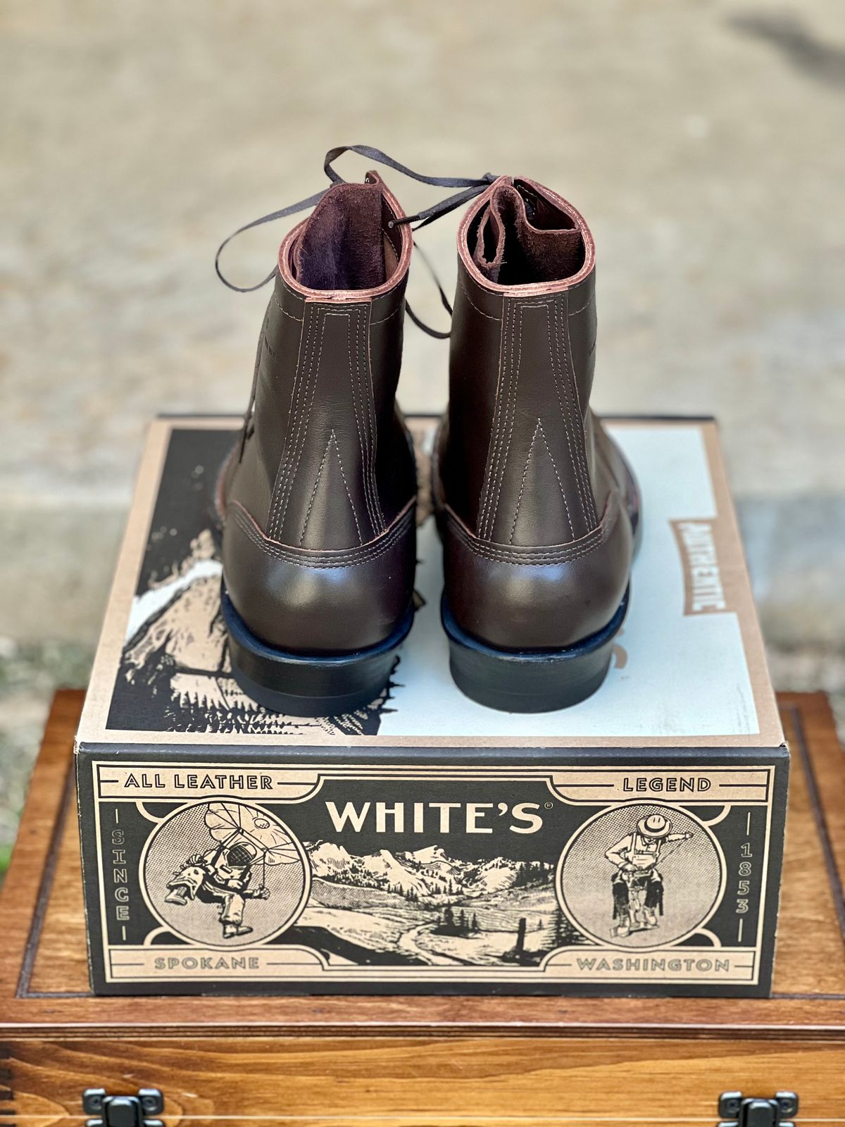 Photo by itsyaboisqueak on September 15, 2025 of the White's Bounty Hunter in Seidel Elk Tan.