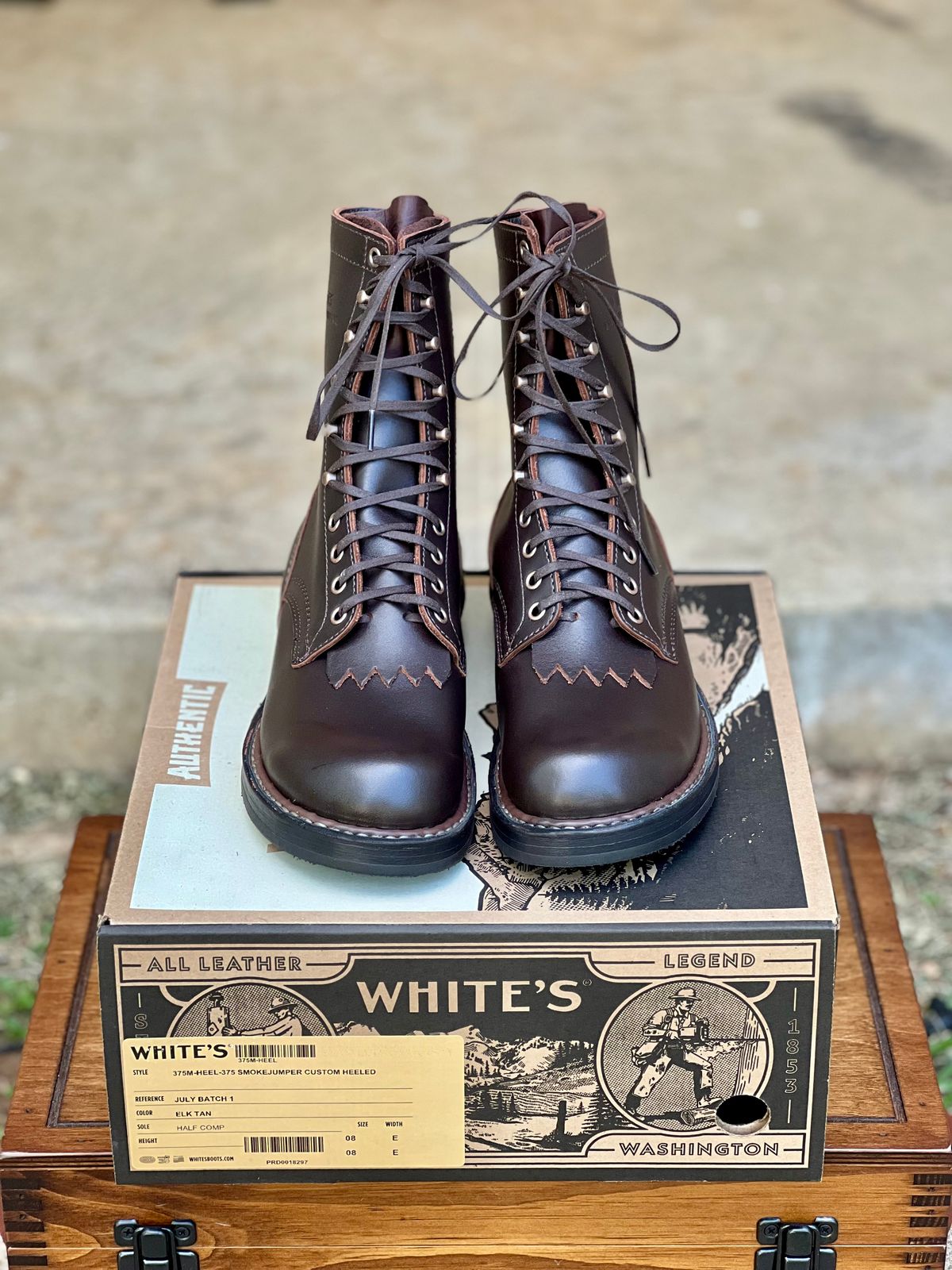 Photo by itsyaboisqueak on September 15, 2025 of the White's Bounty Hunter in Seidel Elk Tan.