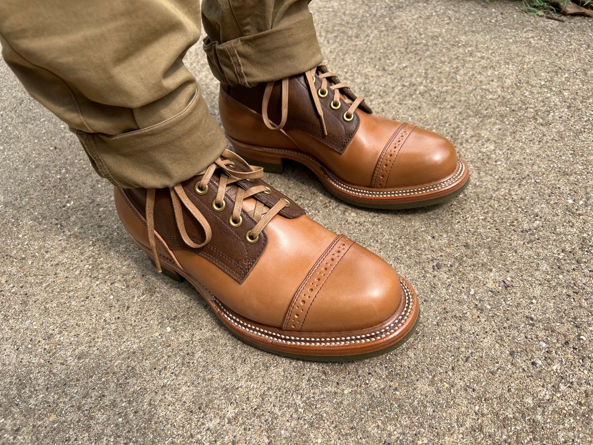 Photo by itsyaboisqueak on July 23, 2024 of the Quan Shoemaker Type 1 Service Boot in Dark Brown Camel & Maryam Fango Horsebutt.