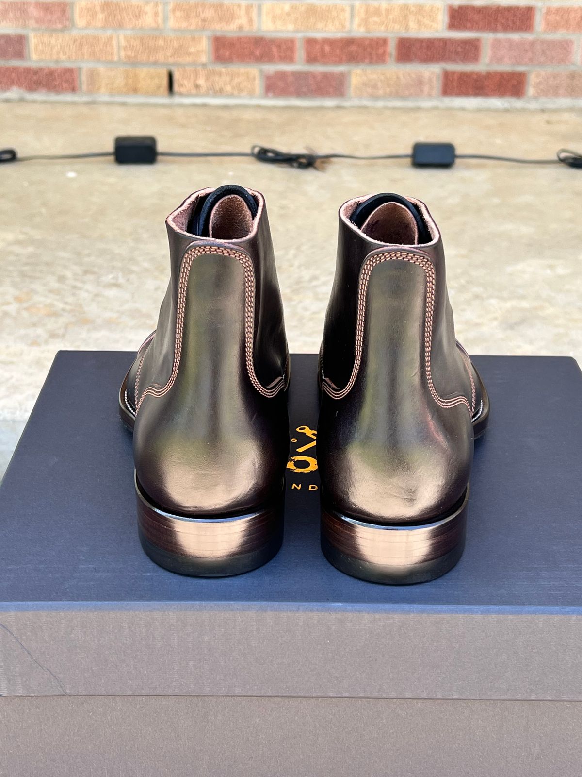 Photo by itsyaboisqueak on March 29, 2025 of the NovaBoots Combat Boot in Guidi Dark Burgundy.