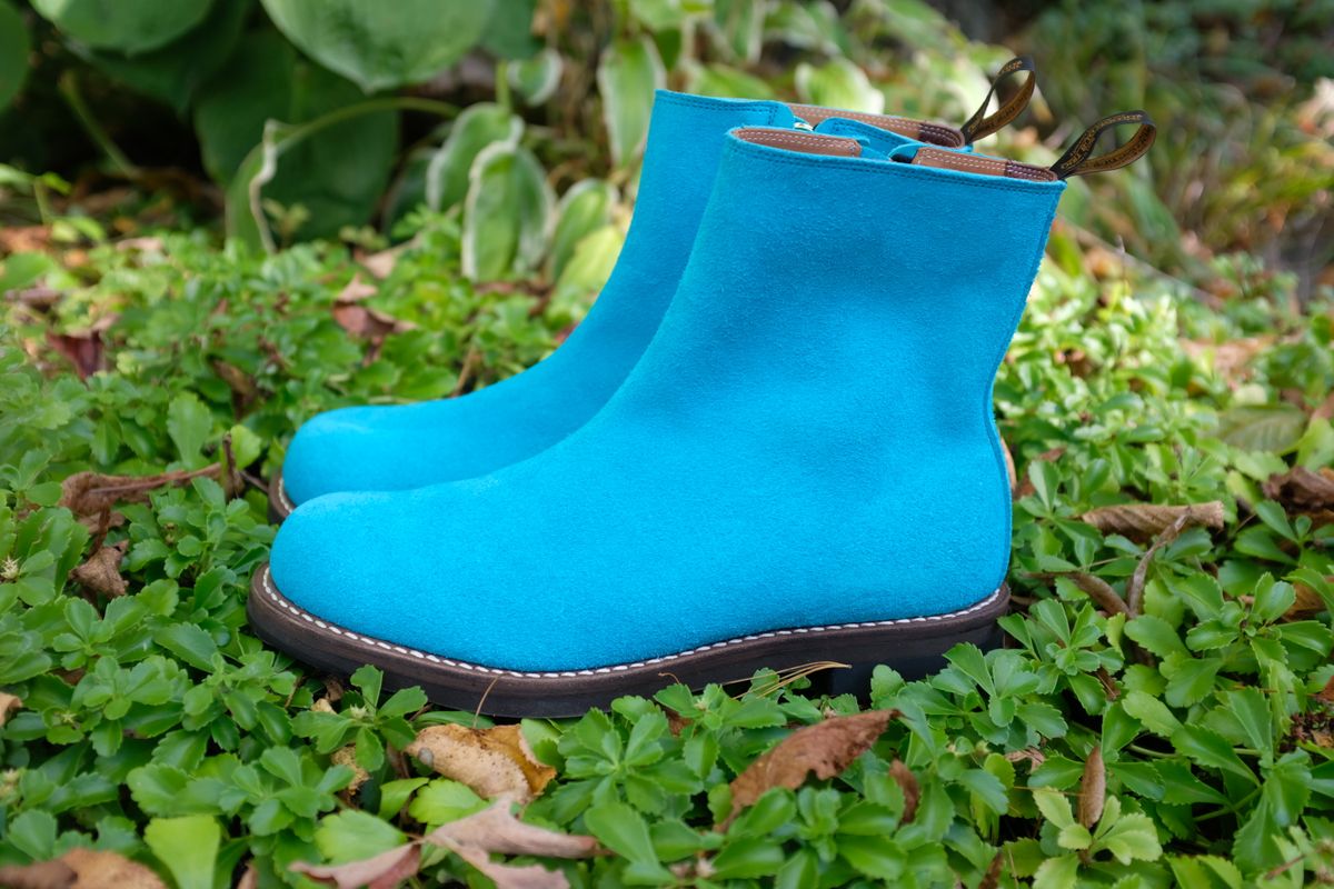 Photo by chromepak.jack on May 21, 2017 of the Rolling Dub Trio Casper Boot in Nakamura Sennosuke Shoten - Turquoise Suede.