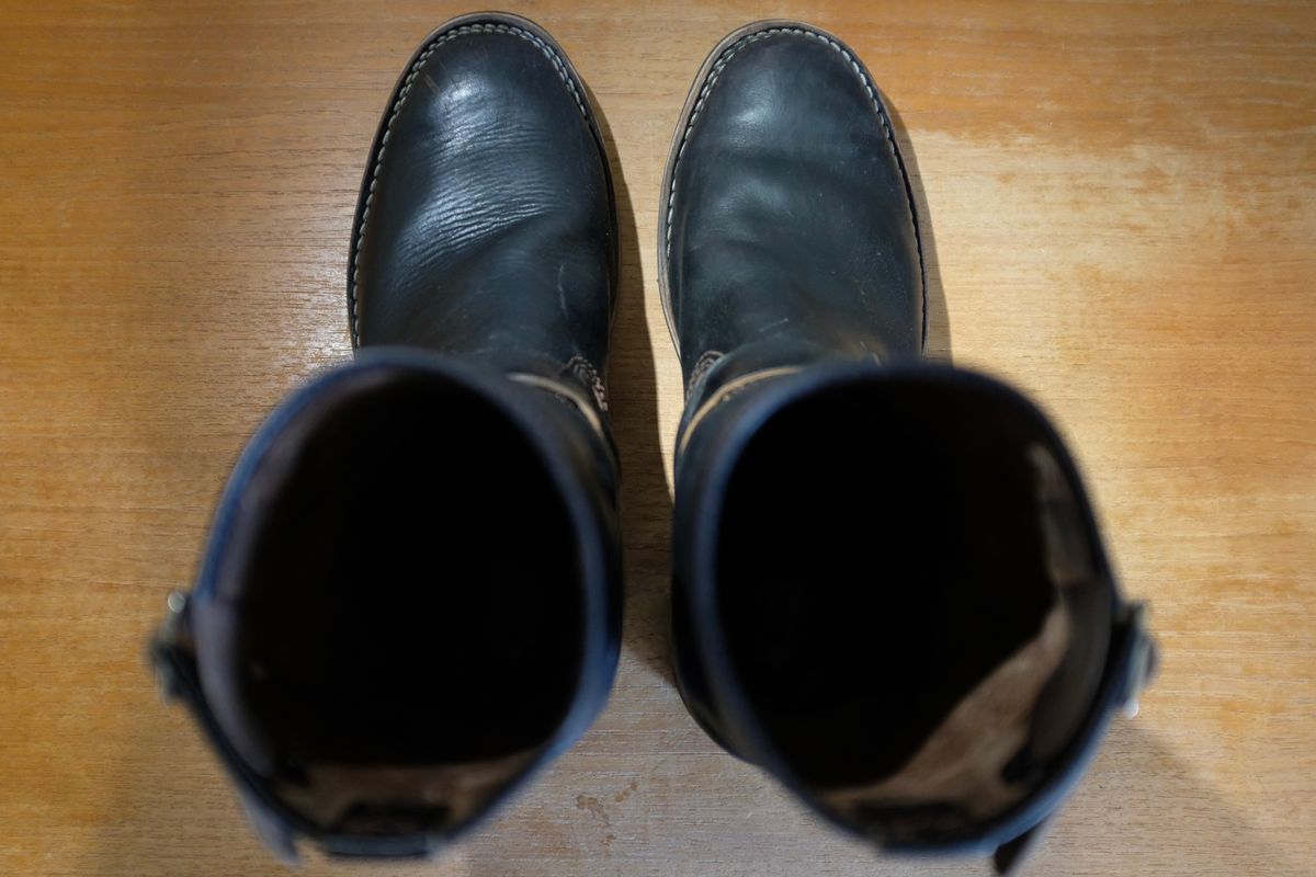 Photo by chromepak.jack on March 6, 2024 of the Wesco Mister Lou in Horween Black Chromexcel Horsehide.