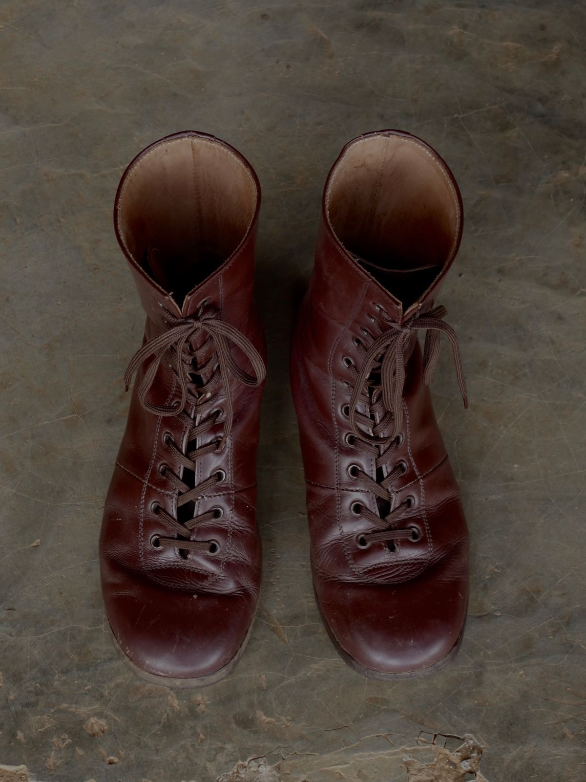 Photo by luutruc07 on February 2, 2026 of the Unknown Maker Unknown Model in Brown Leather.