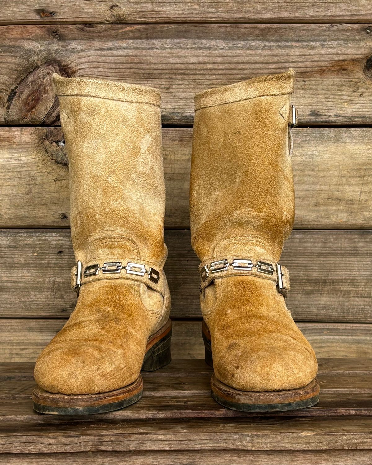 Photo by luutruc07 on December 5, 2024 of the Chippewa 11" Engineer Boot in Laramie Retan.