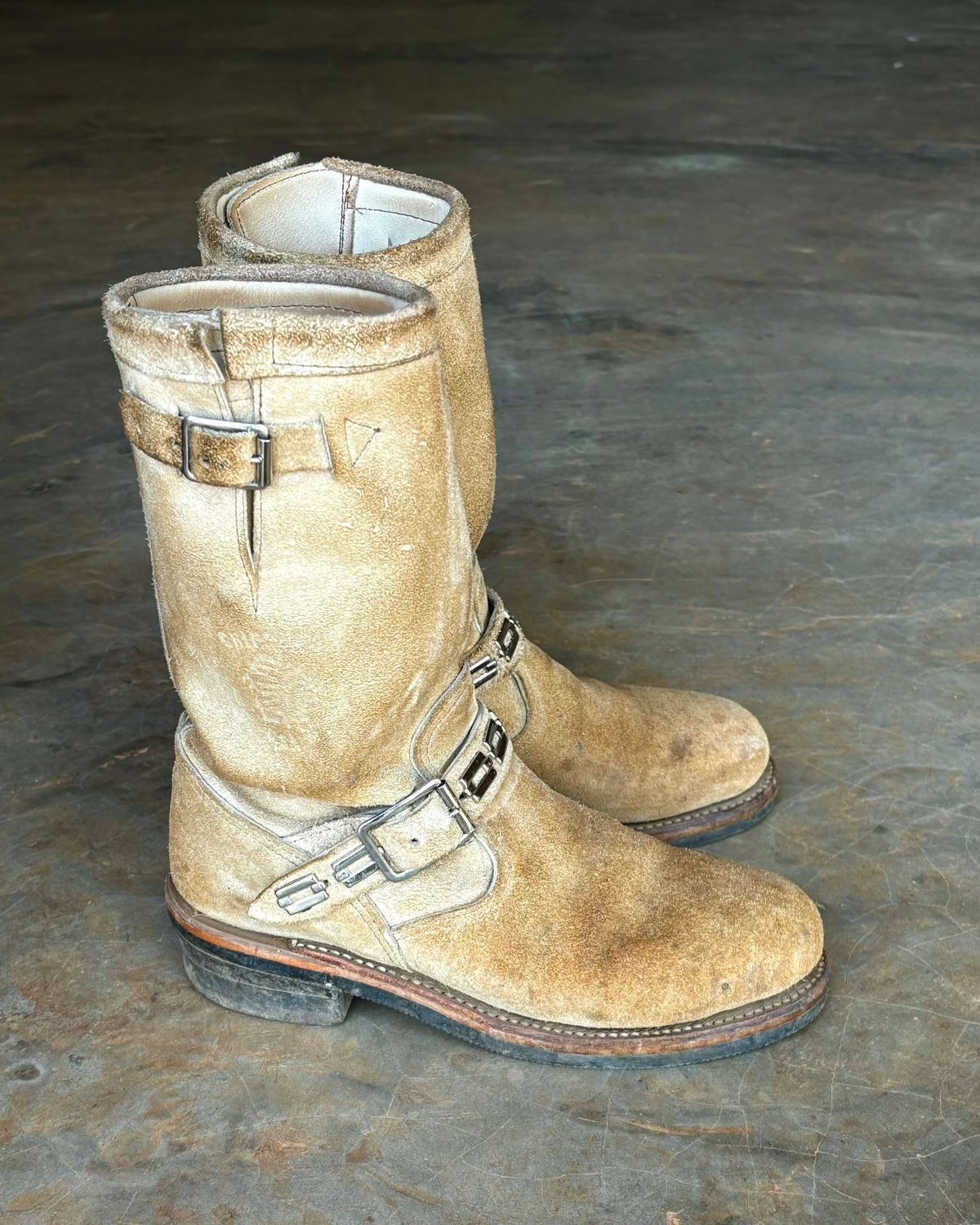 Photo by luutruc07 on March 3, 2025 of the Chippewa 11" Engineer Boot in Laramie Retan.