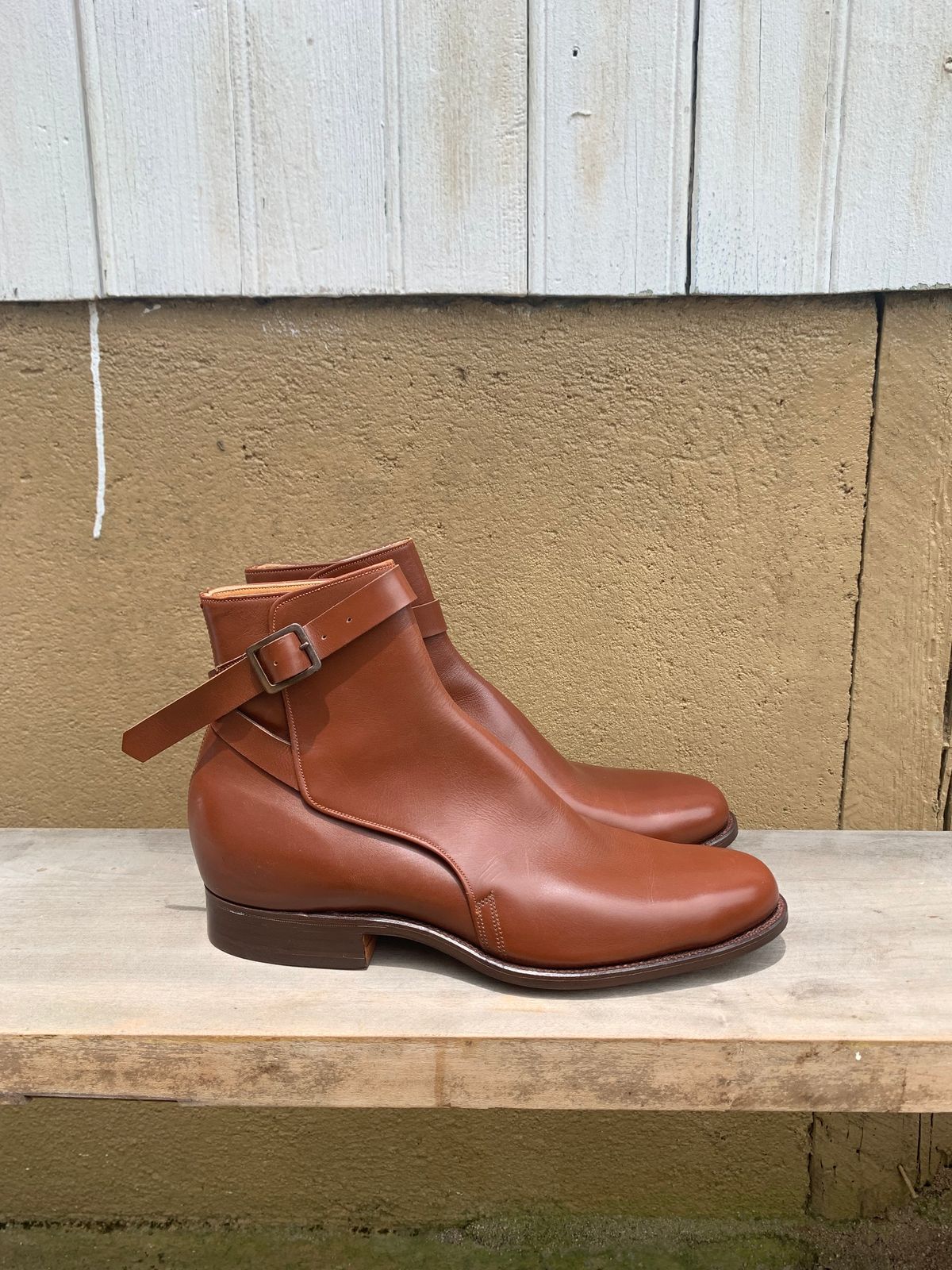 Photo by luutruc07 on October 1, 2023 of the Ring & Brewer Jodhpur in Brown Calf.