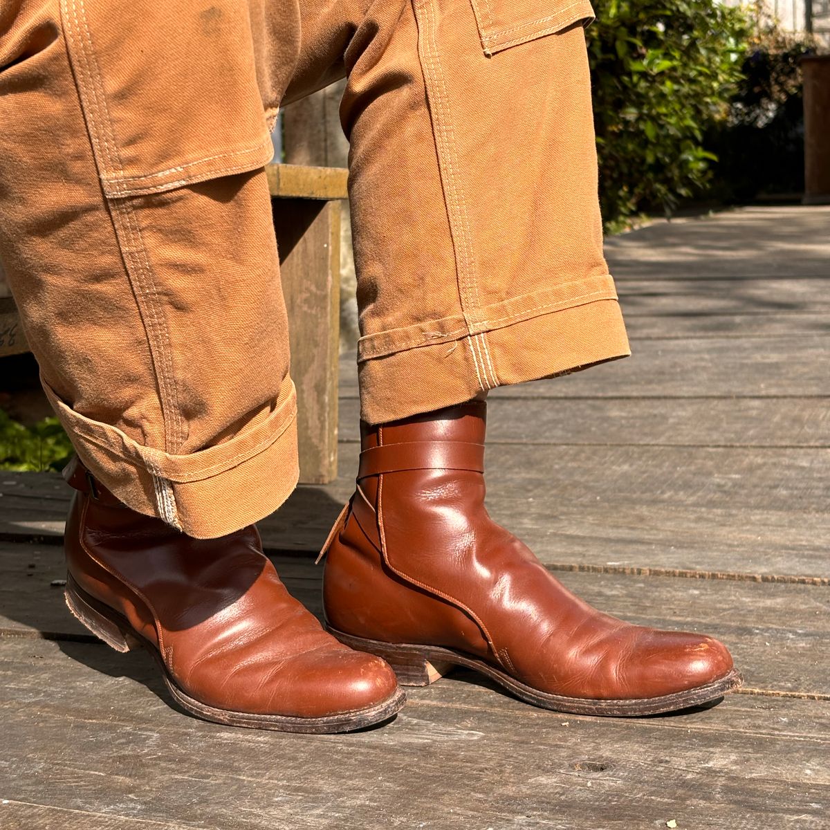 Photo by luutruc07 on December 8, 2023 of the Ring & Brewer Jodhpur in Brown Calf.