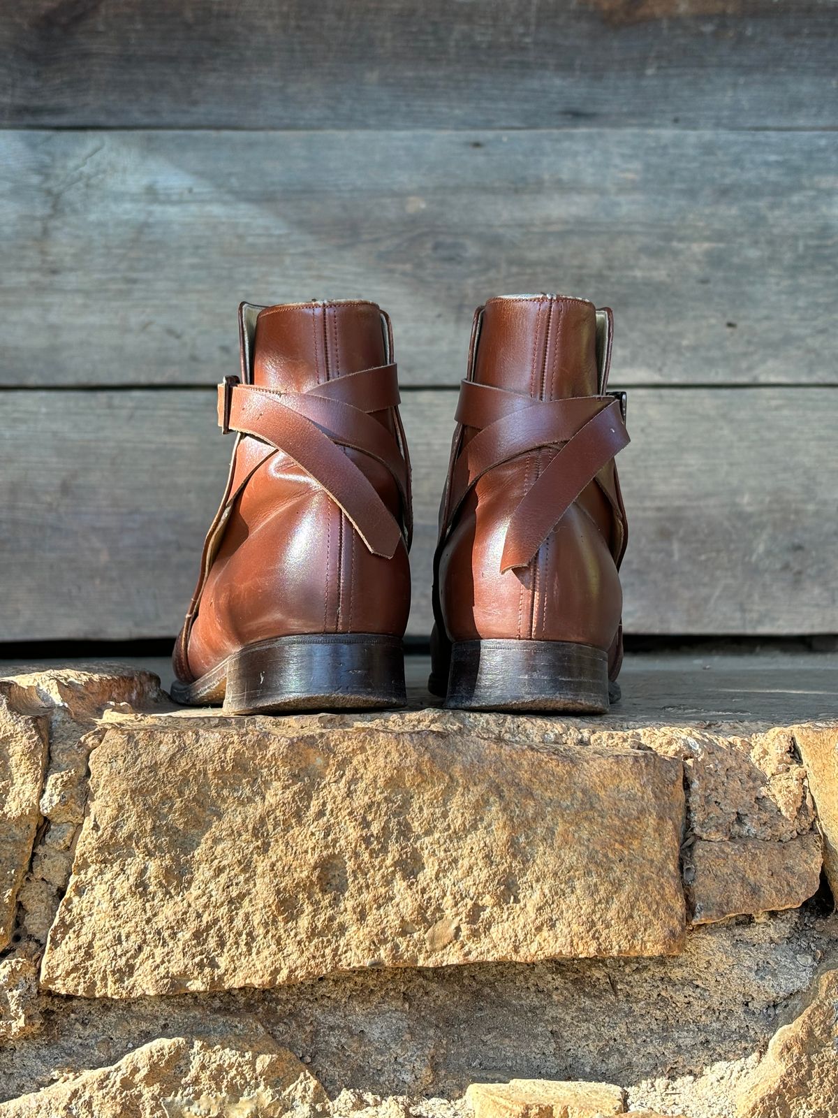 Photo by luutruc07 on February 5, 2024 of the Ring & Brewer Jodhpur in Brown Calf.