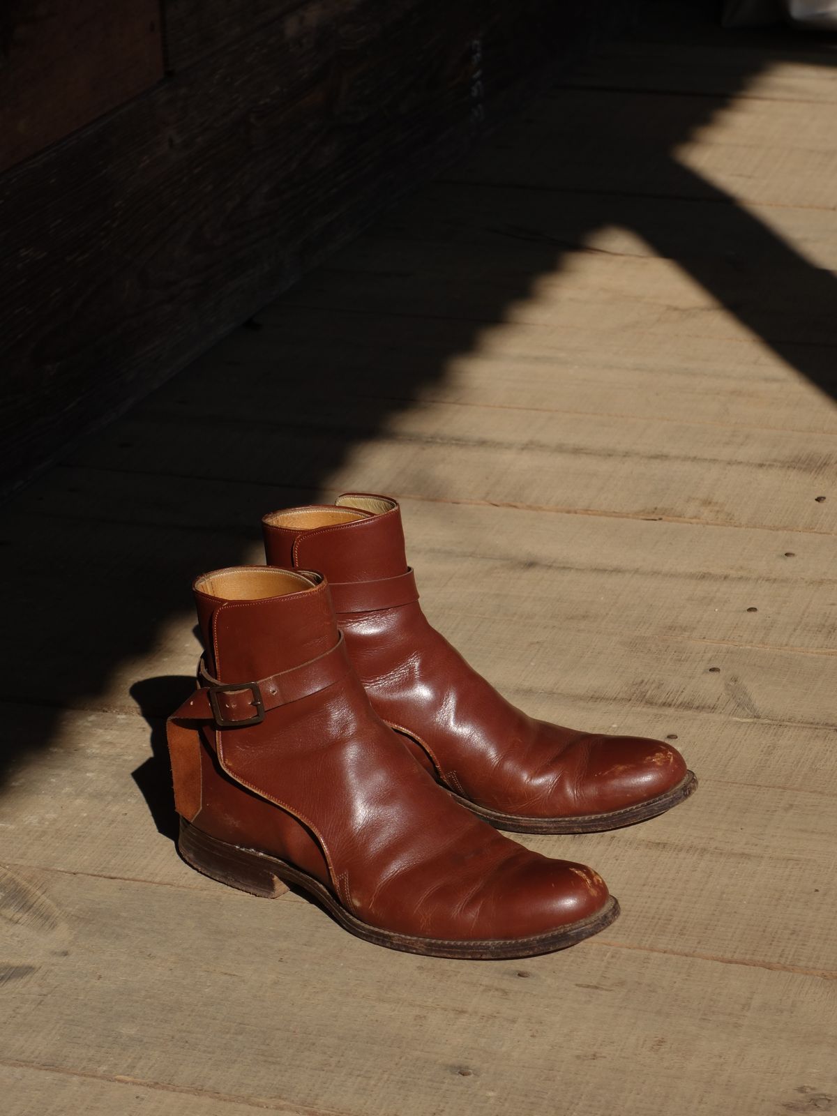 Photo by luutruc07 on April 3, 2024 of the Ring & Brewer Jodhpur in Brown Calf.
