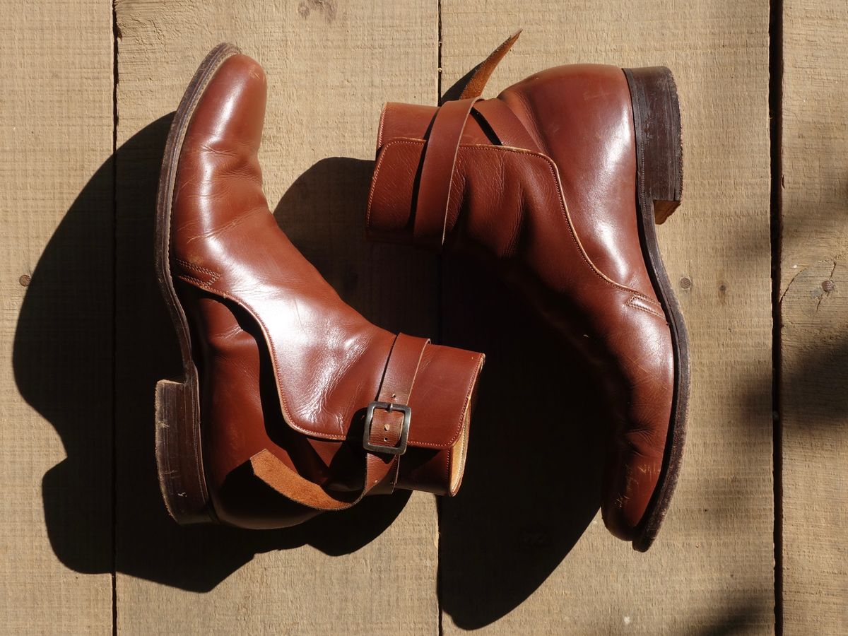 Photo by luutruc07 on April 3, 2024 of the Ring & Brewer Jodhpur in Brown Calf.
