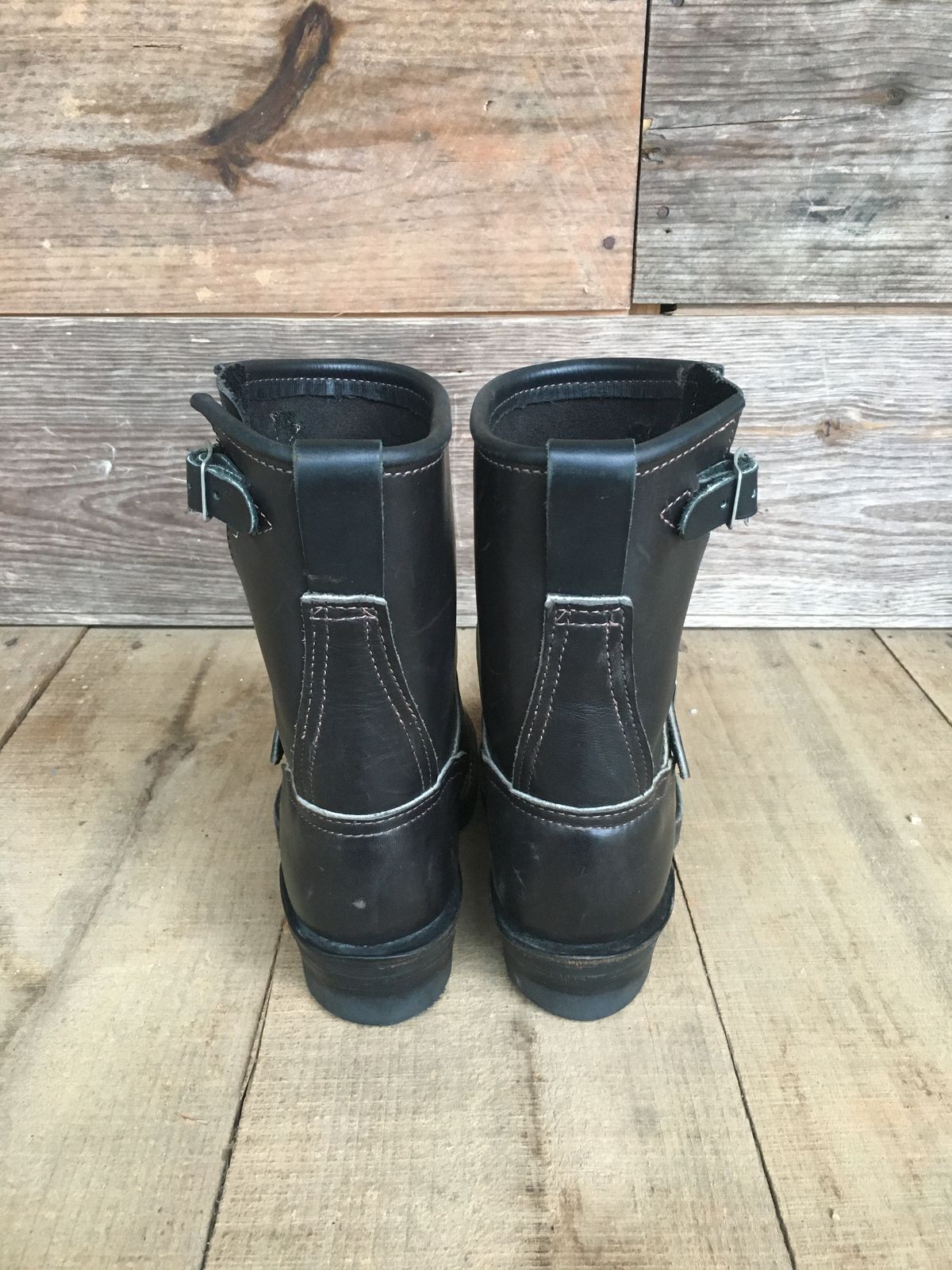 Photo by luutruc07 on October 1, 2022 of the Wesco Boss Engineer Boot in Unlisted Leather.