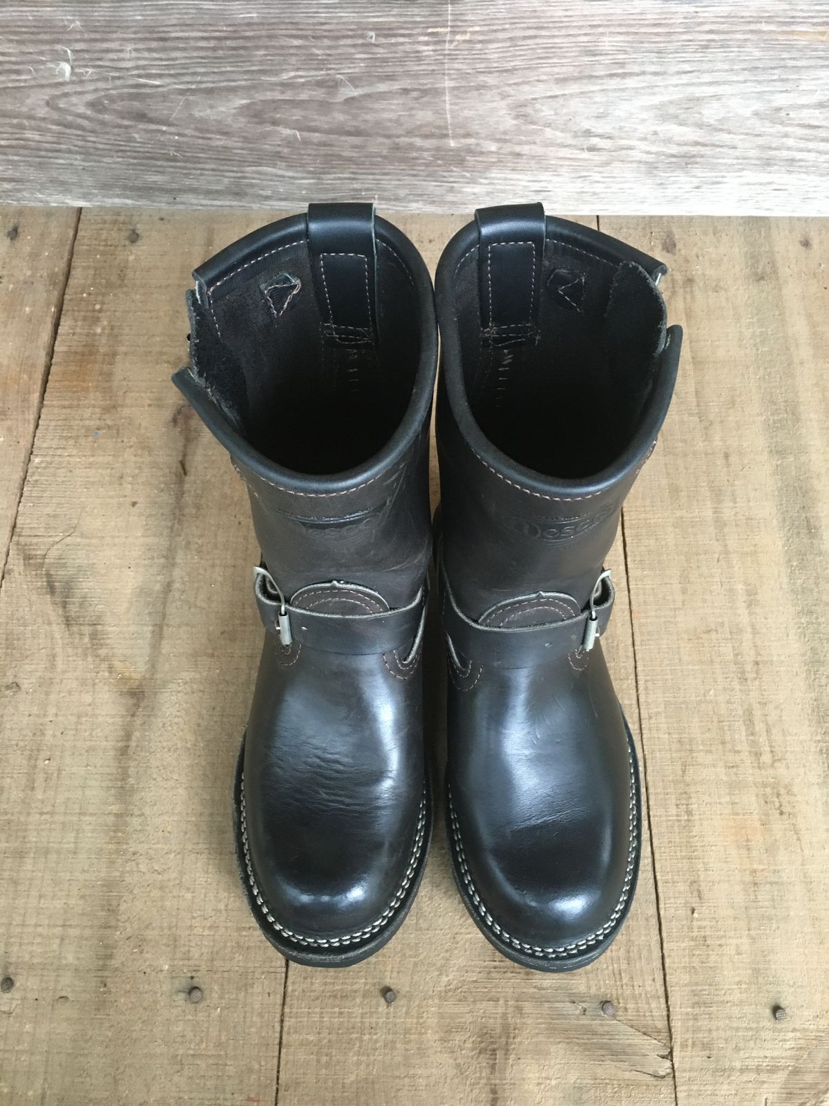 Photo by luutruc07 on October 1, 2022 of the Wesco Boss Engineer Boot in Unlisted Leather.