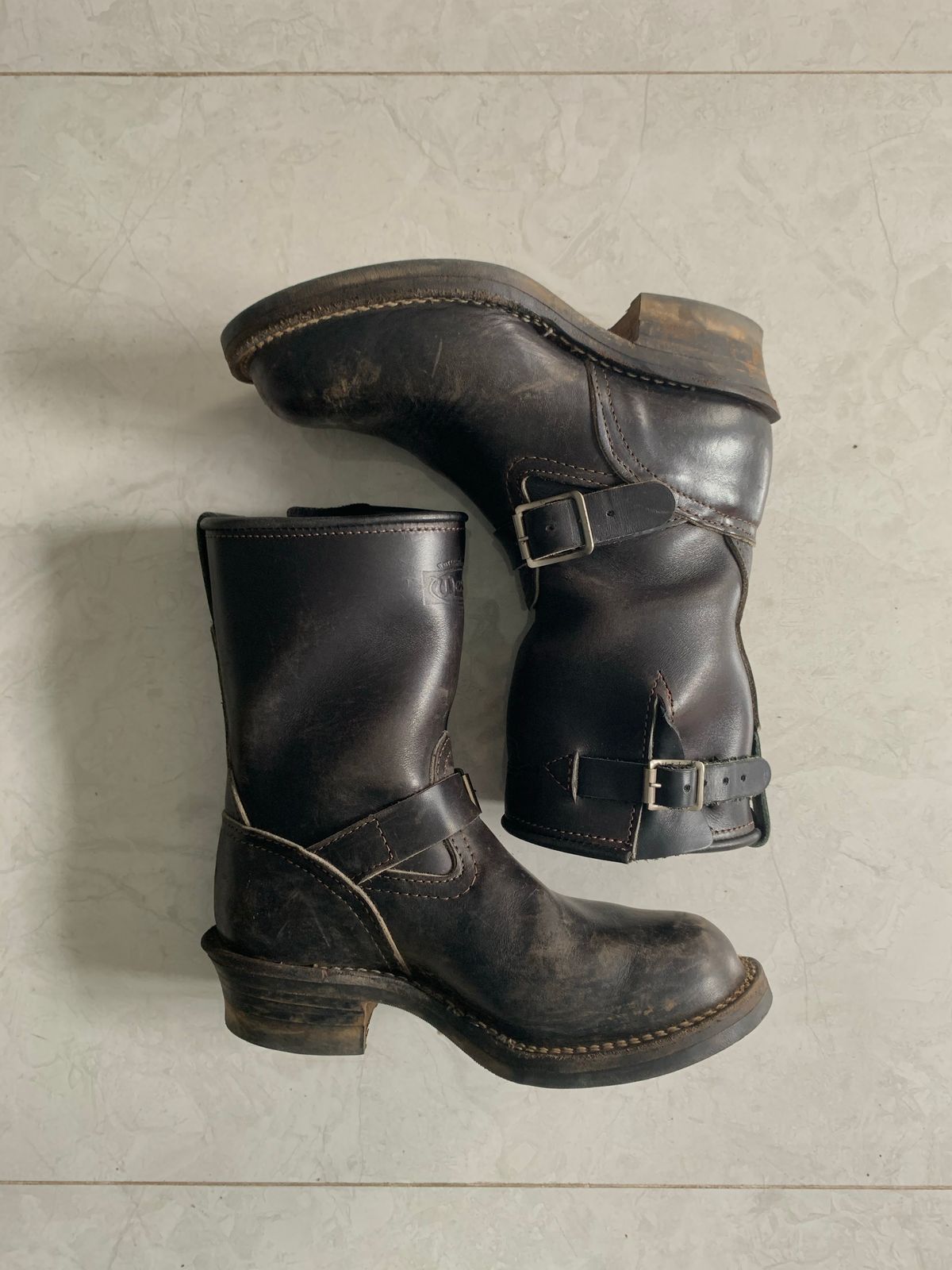 Photo by luutruc07 on November 4, 2022 of the Wesco Boss Engineer Boot in Unlisted Leather.