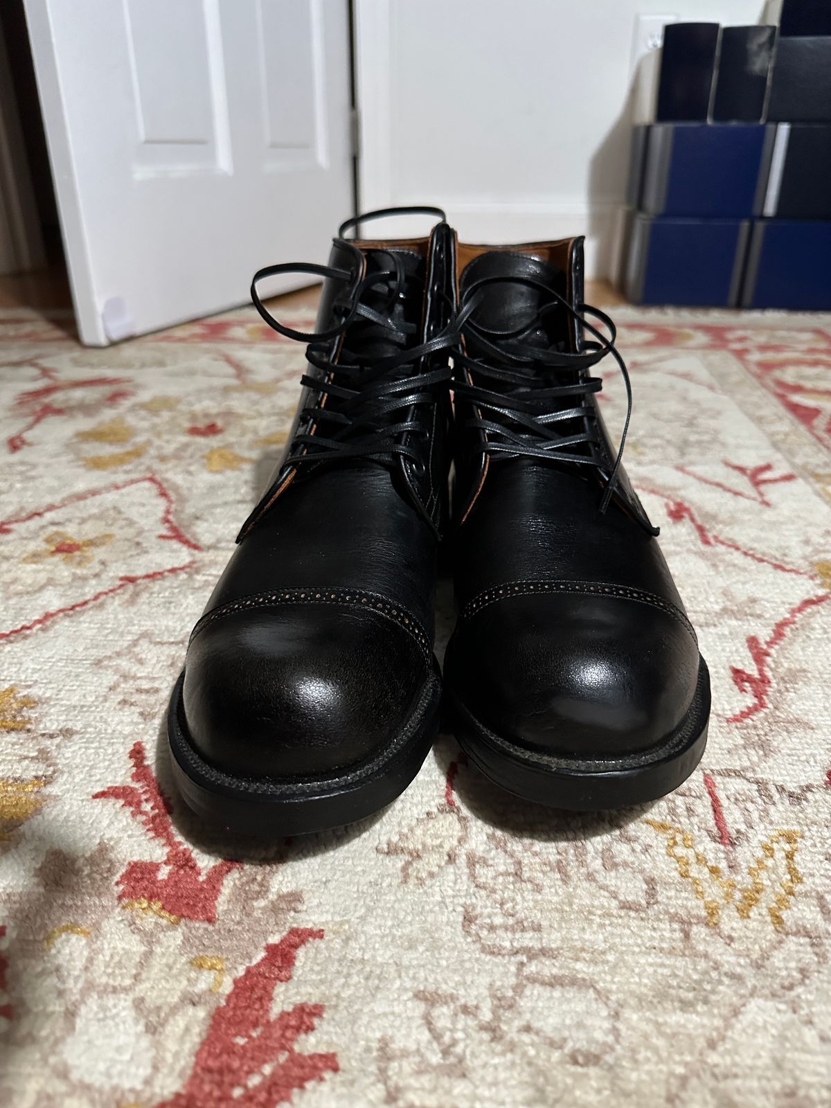 Photo by mattmcmhn on November 7, 2023 of the Viberg Service Boot BCT in Shinki Black Oiled Horsebutt.