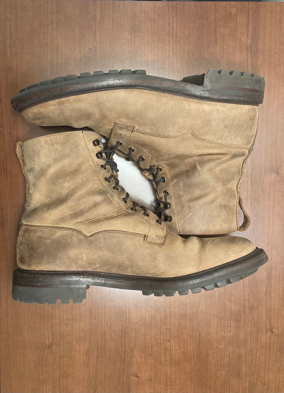 Photo by jamwithsam on December 6, 2022 of the Crockett & Jones Grizedale in Horween Bronze Oiled Sides.