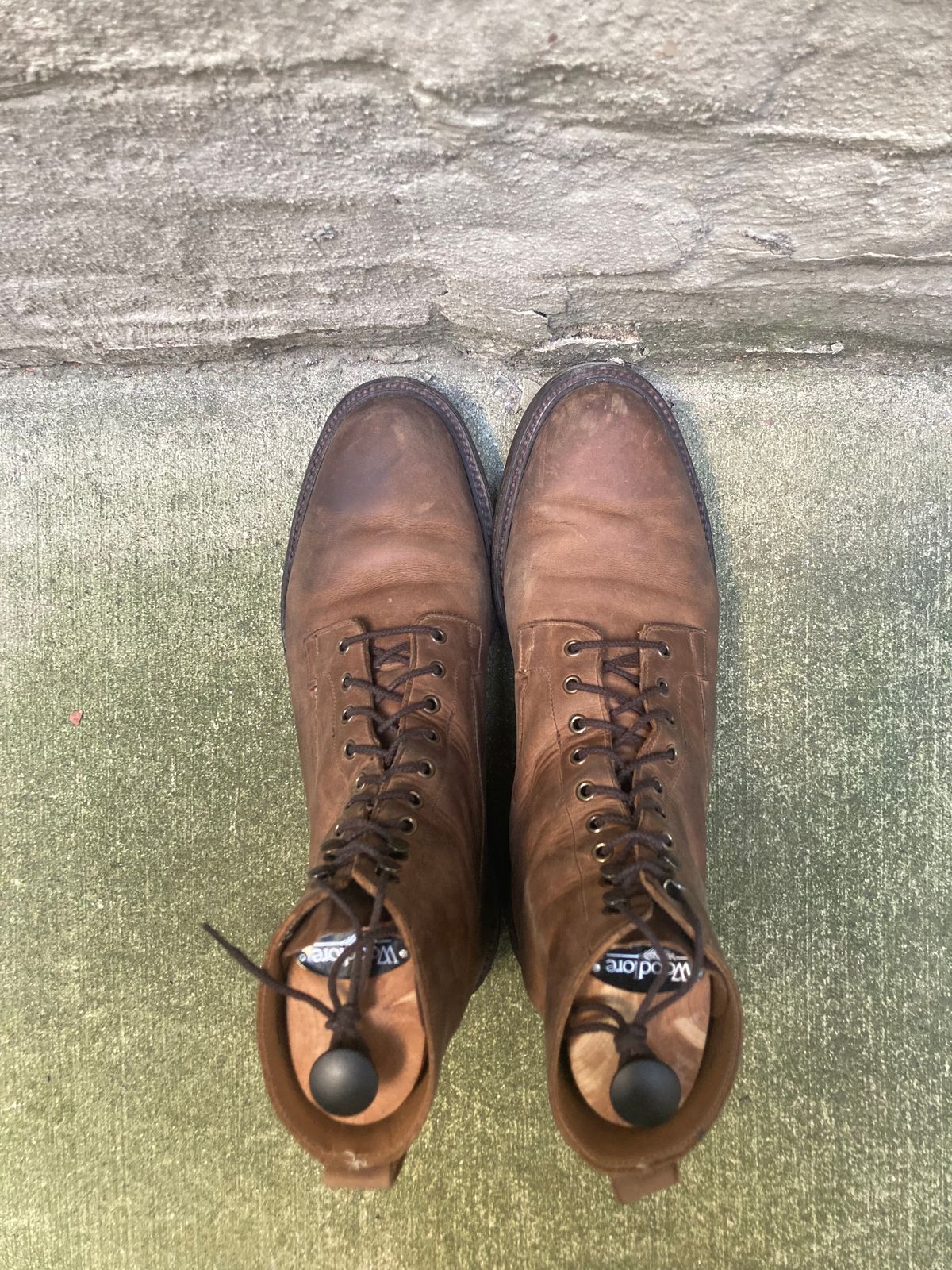 Photo by jamwithsam on February 5, 2023 of the Crockett & Jones Grizedale in Horween Bronze Oiled Sides.